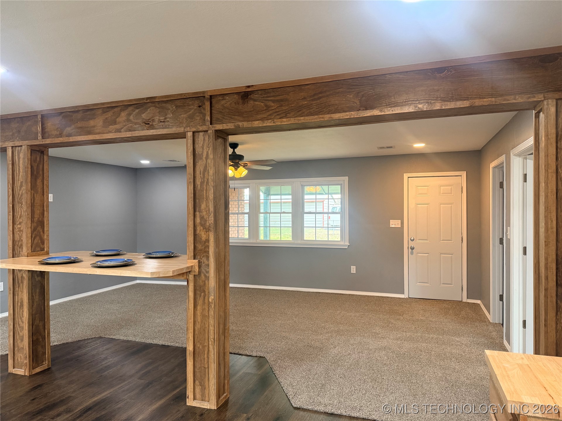 221 Rodman Circle Property Photo 7