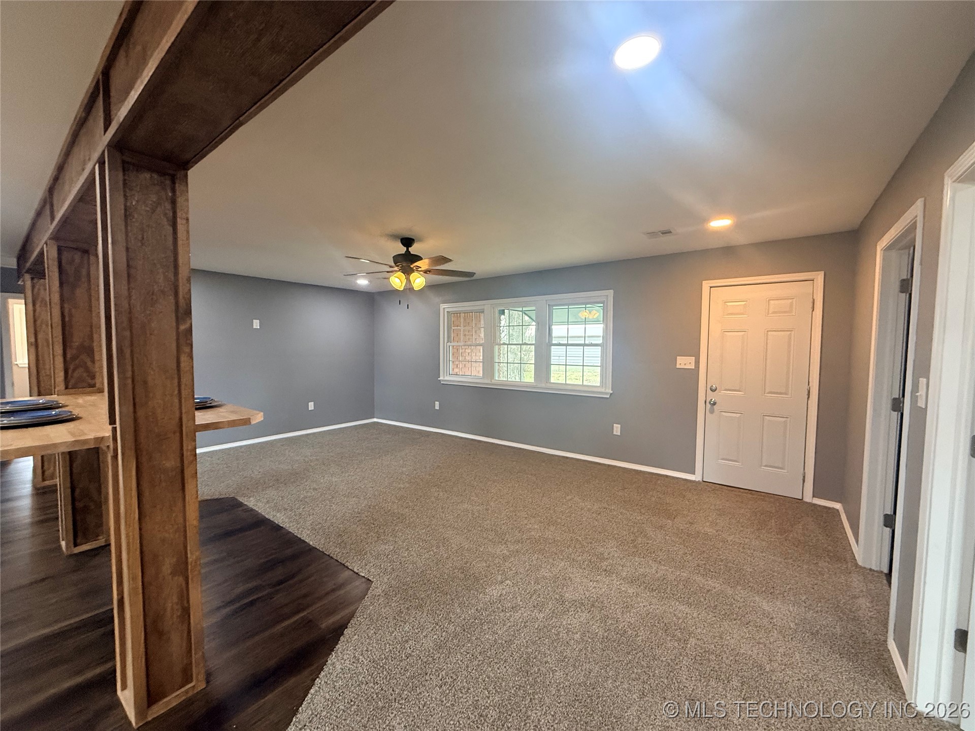 221 Rodman Circle Property Photo 9