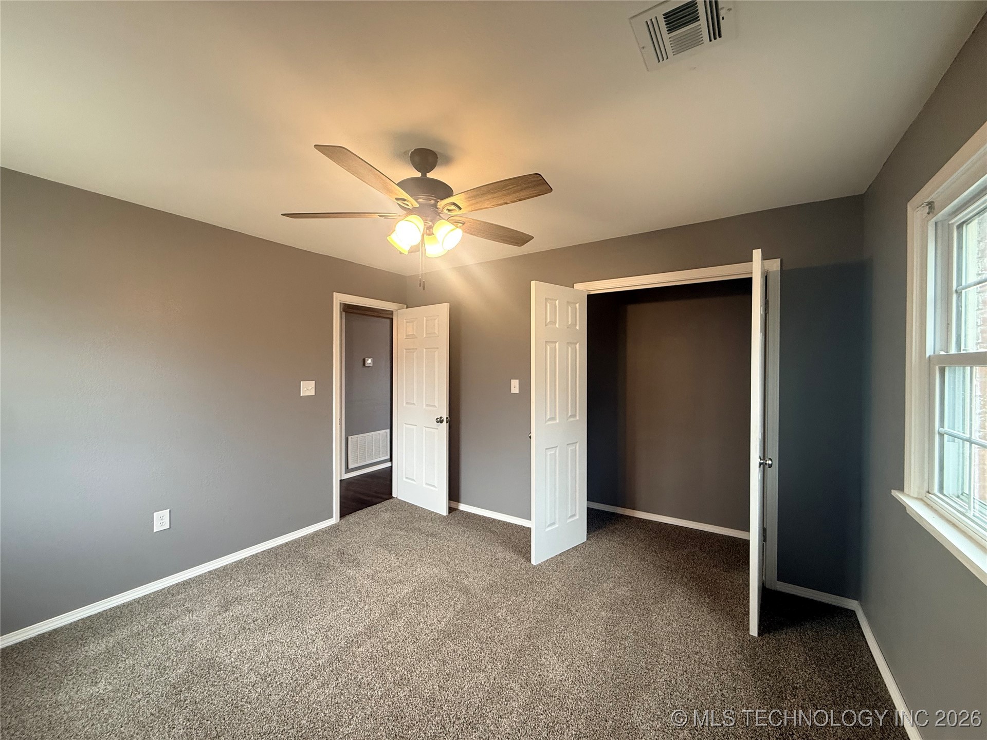 221 Rodman Circle Property Photo 16