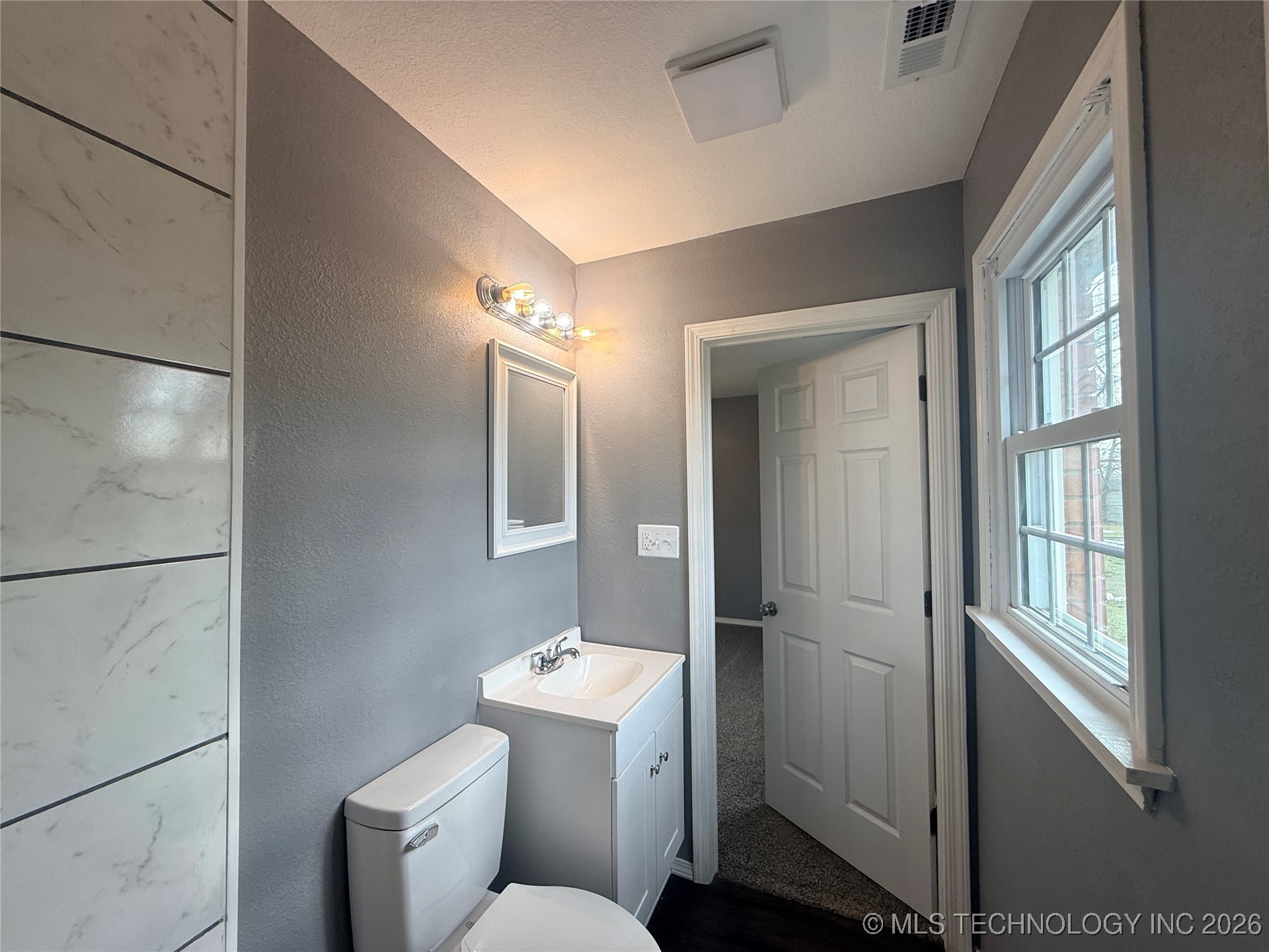 221 Rodman Circle Property Photo 26