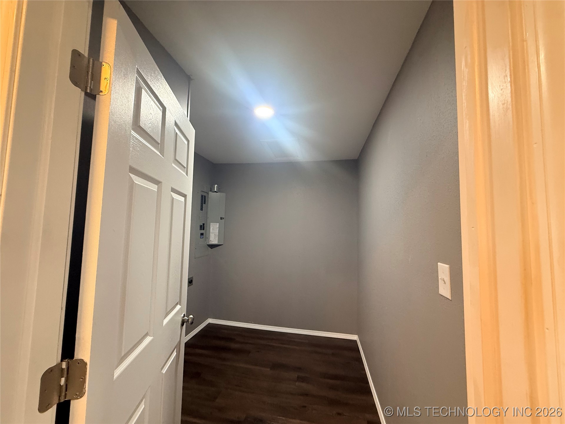 221 Rodman Circle Property Photo 27