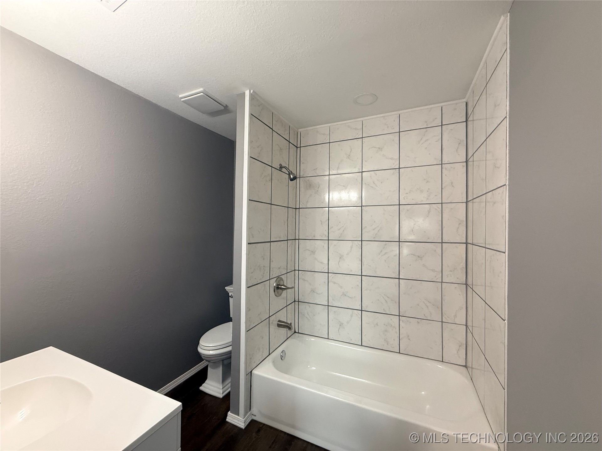 221 Rodman Circle Property Photo 34