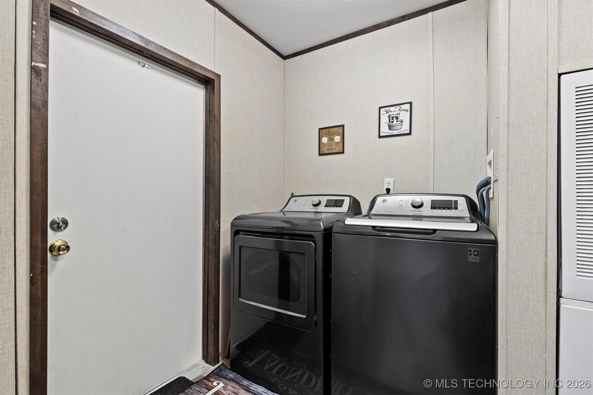 304 Cale Lane Property Photo 26