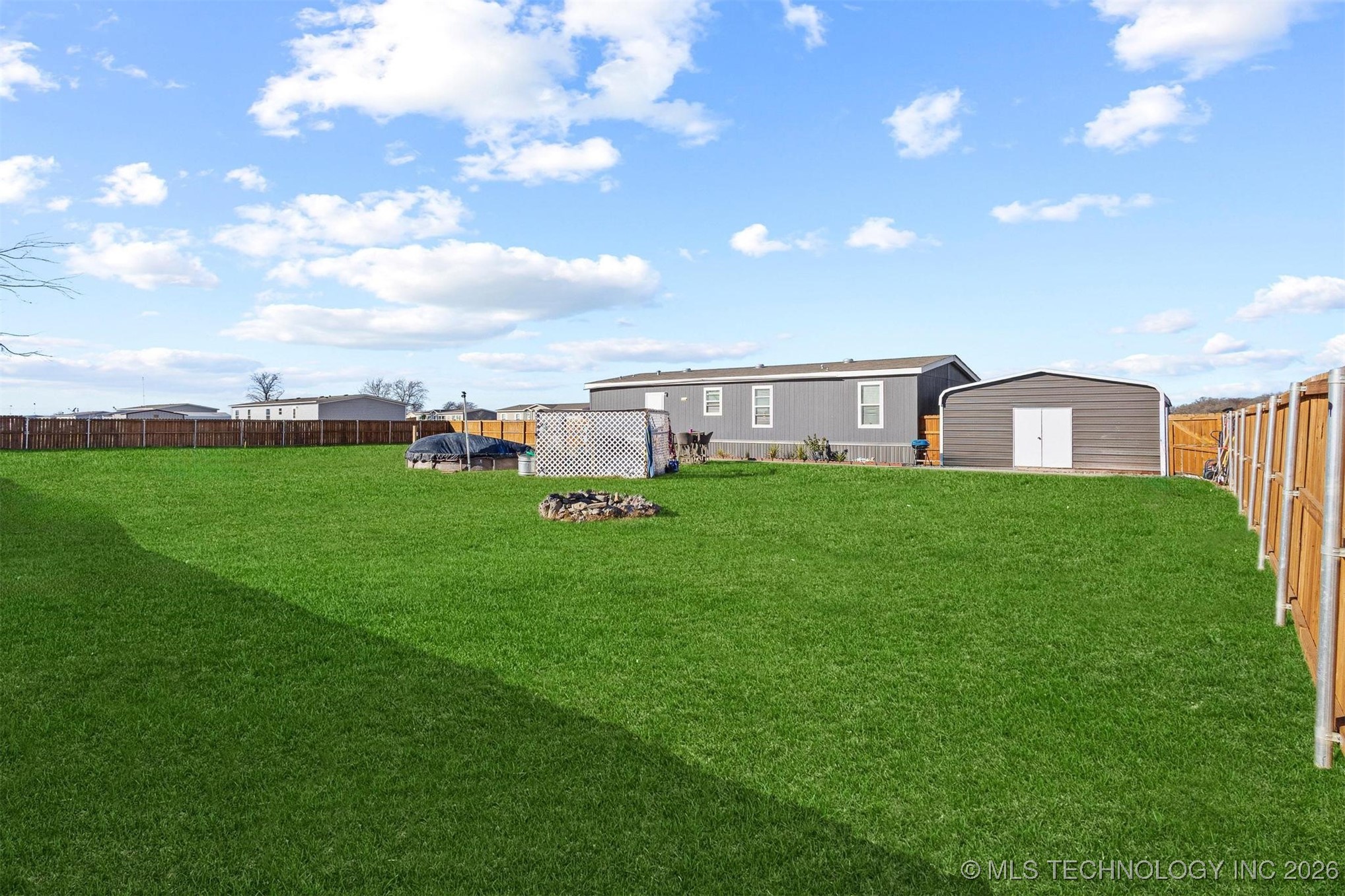 304 Cale Lane Property Photo 32