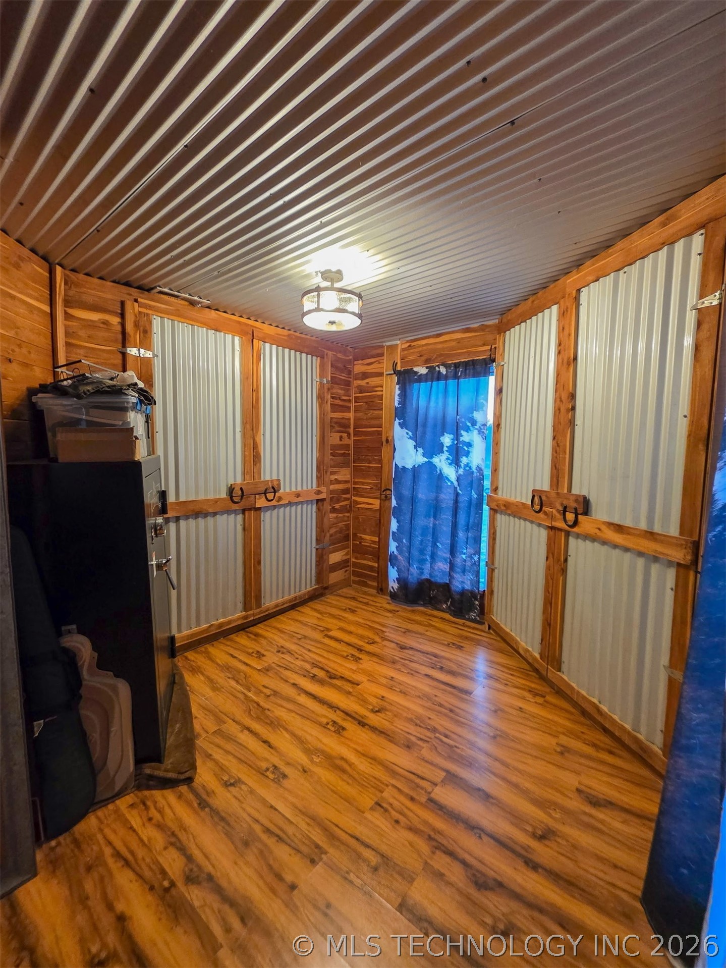 13285 S Oktaha Road W Property Photo 7