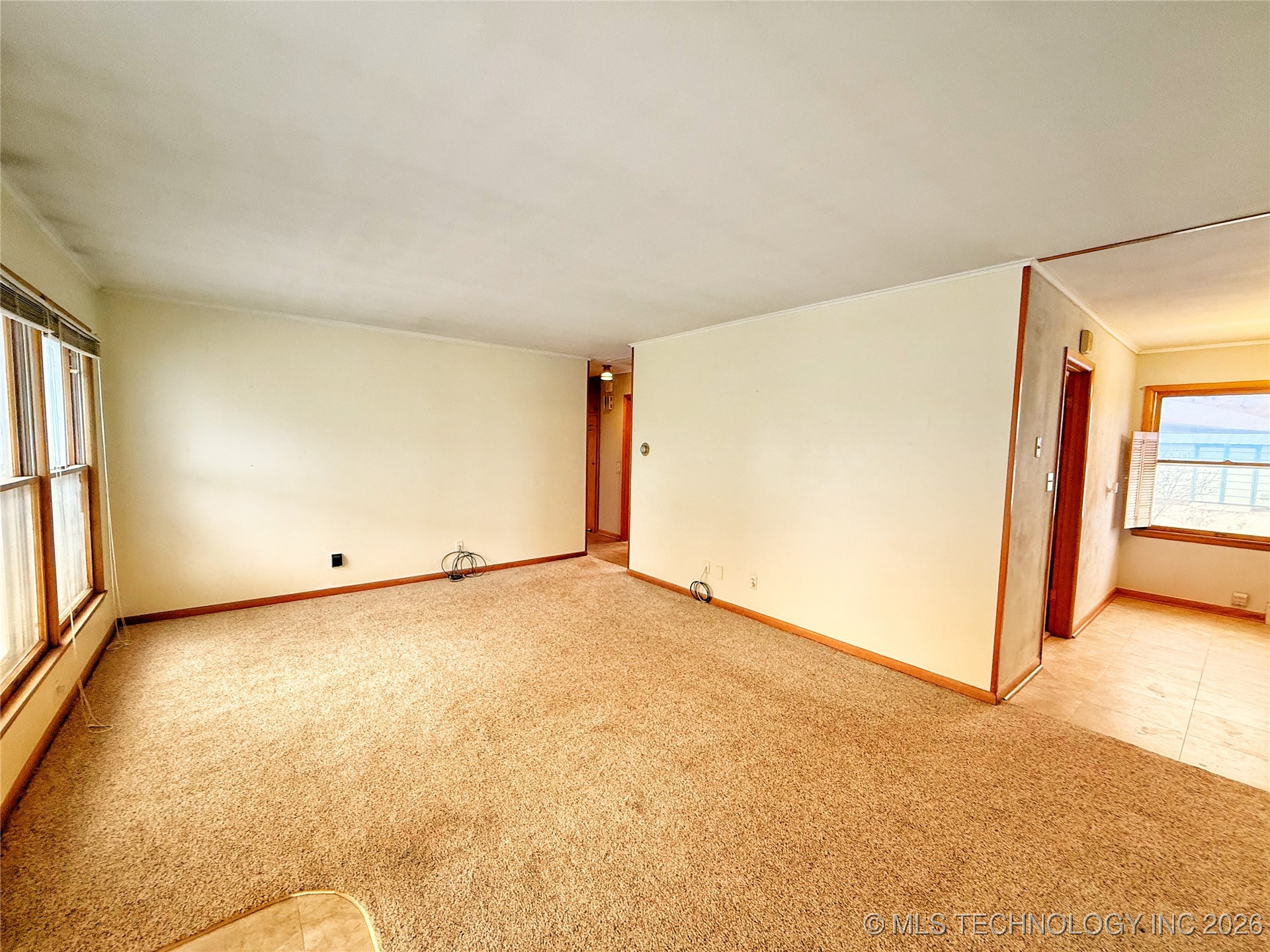 2106 N Quincy Property Photo 8