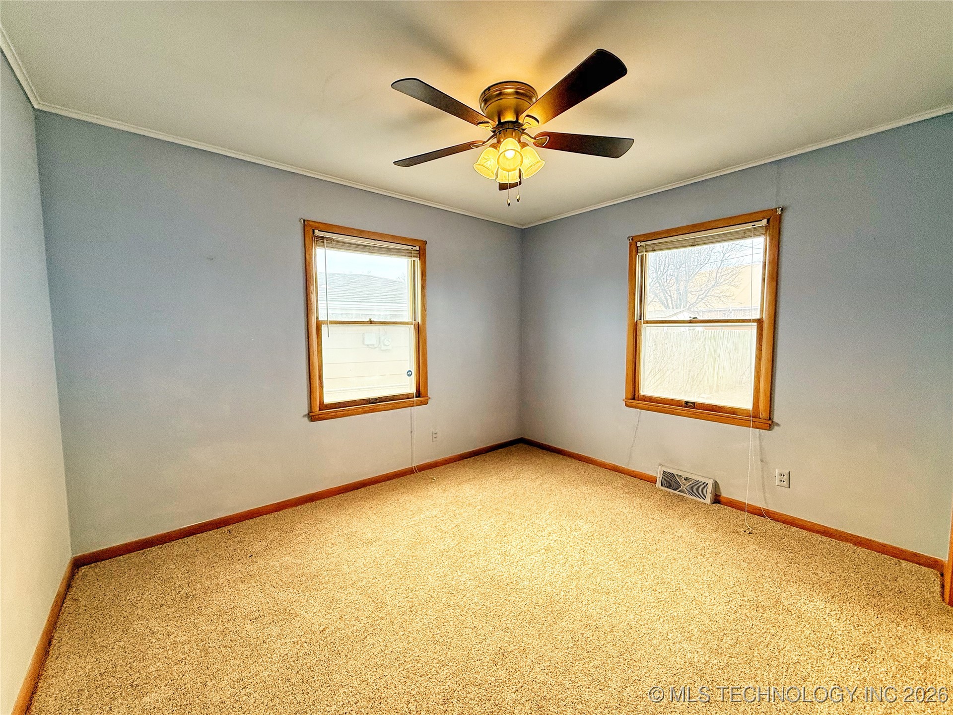 2106 N Quincy Property Photo 16