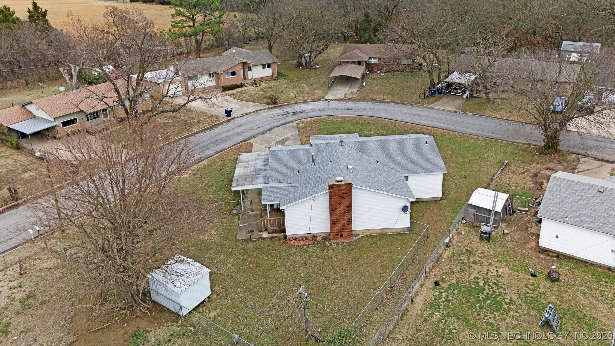 912 N Brady Drive Property Photo 35