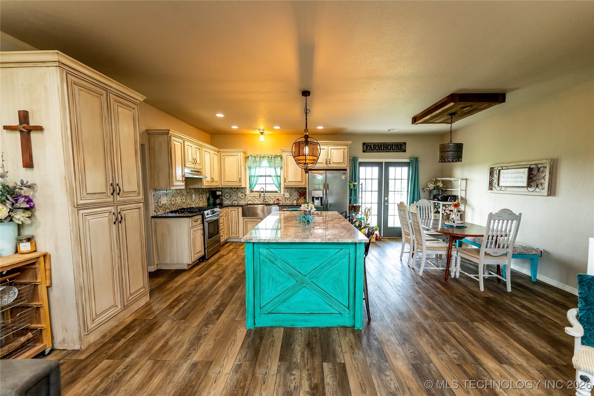 29705 Harvest Road Property Photo 4