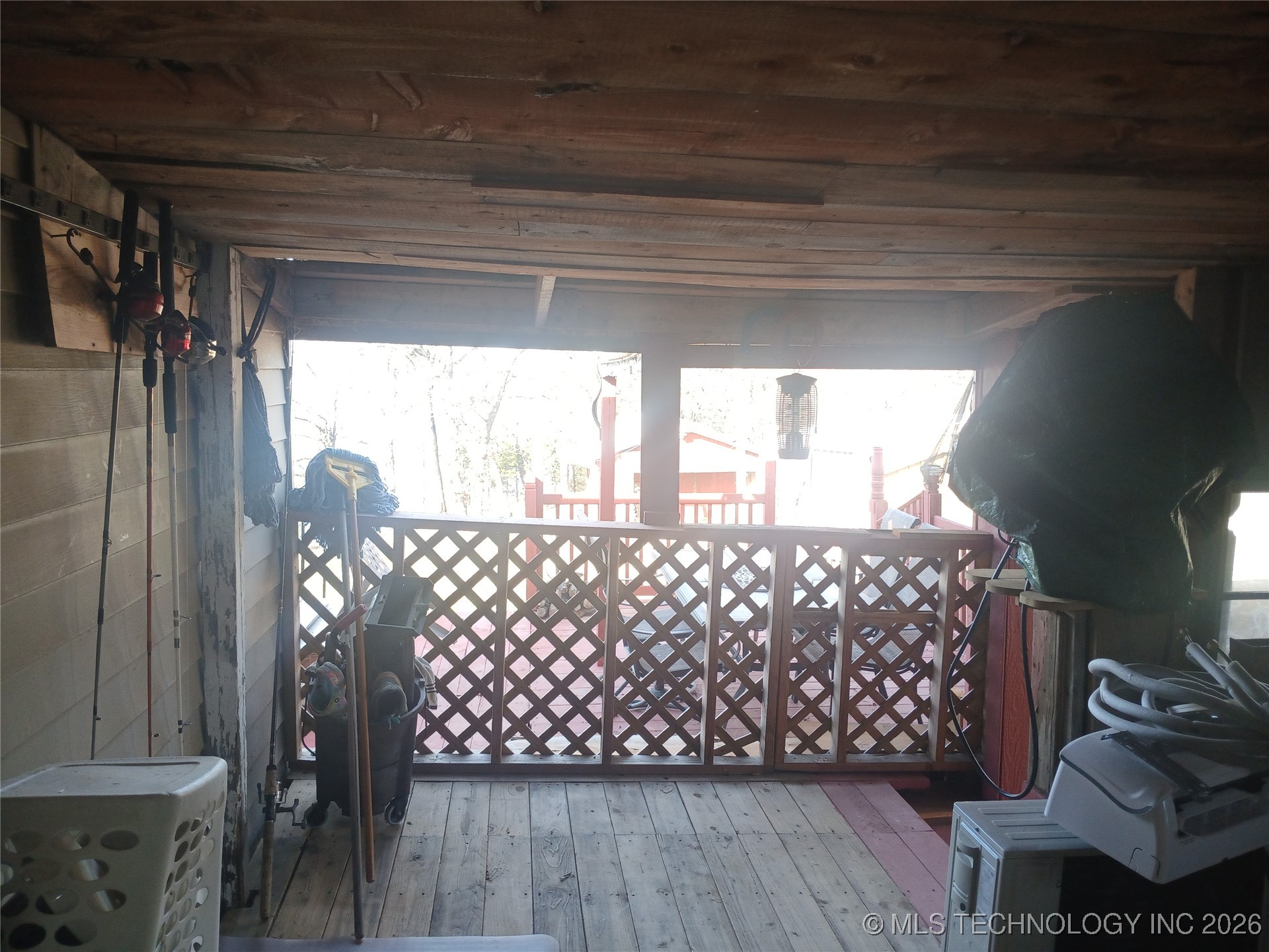 1176 W Albert Road Property Photo 33