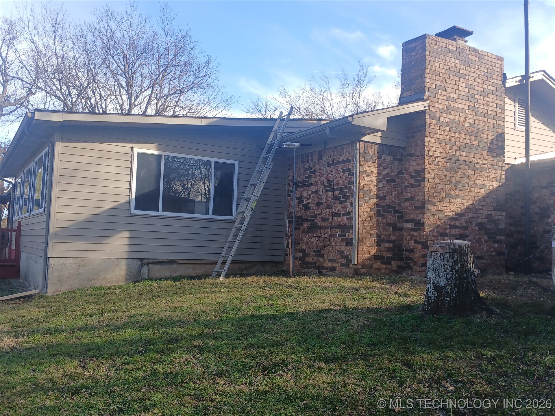 1176 W Albert Road Property Photo 44