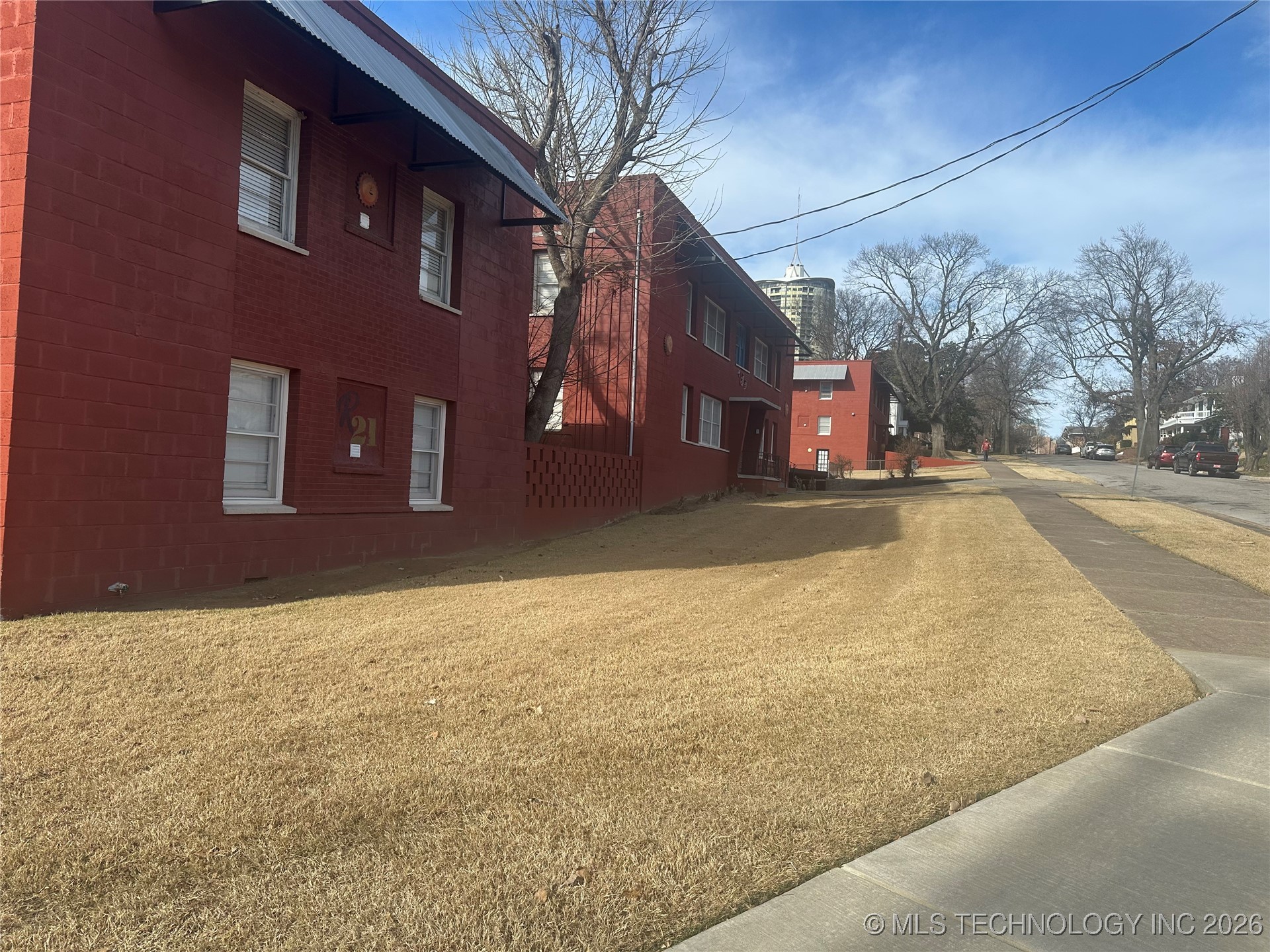 1920 S Cheyenne Avenue Property Photo 5