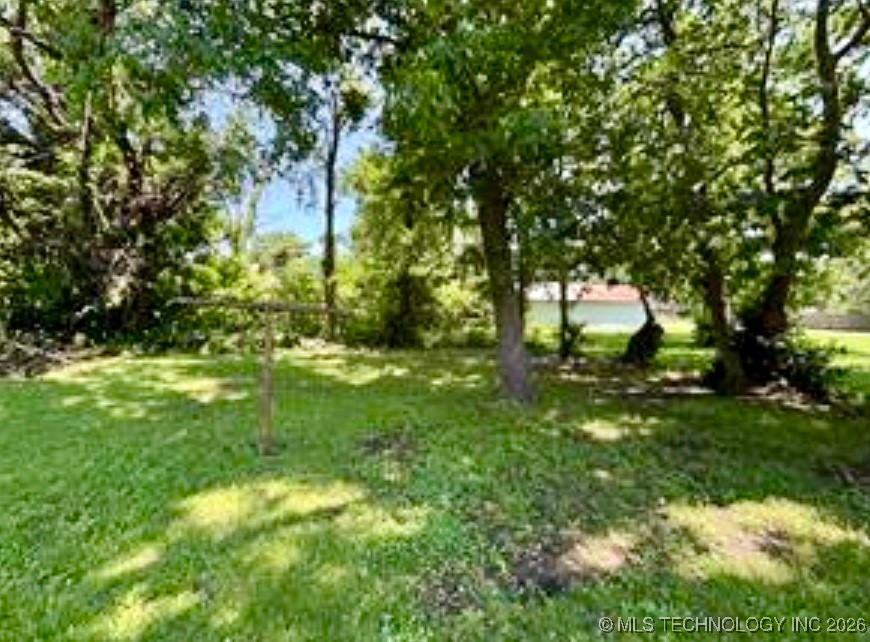 307 S Lee Avenue Property Photo 11