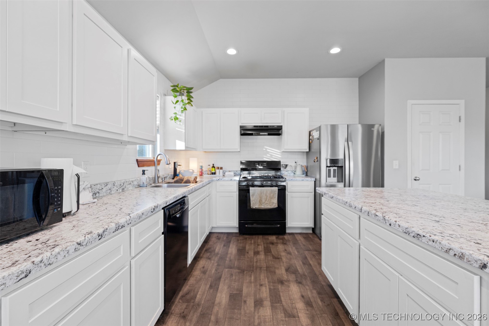 10014 E 110th Place North Property Photo 9