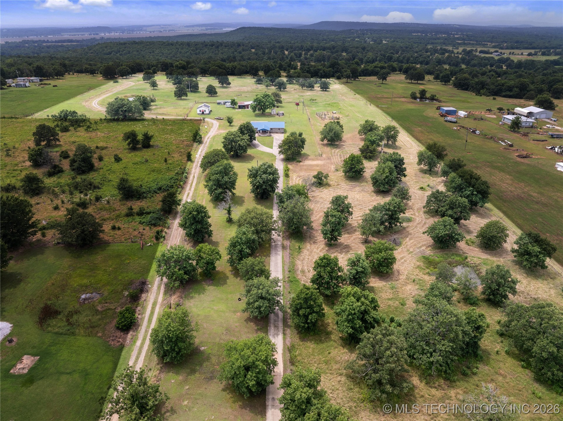 10865 E 258th Street S Property Photo 4