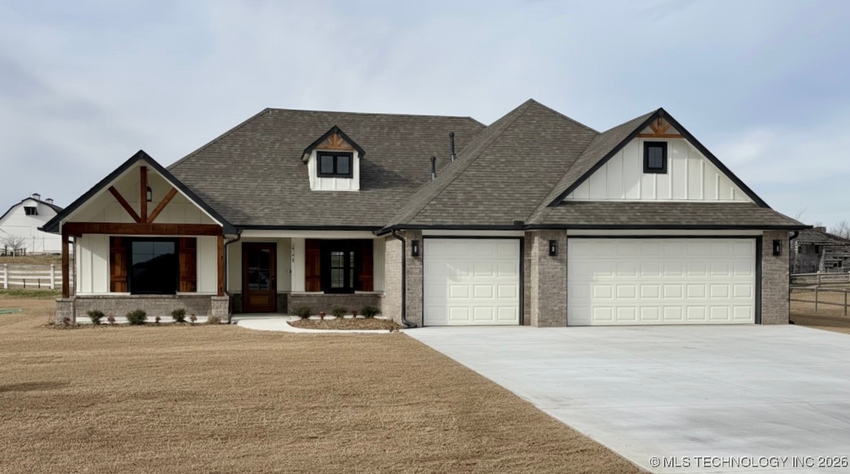 14170 N 54th East Avenue Property Photo 1