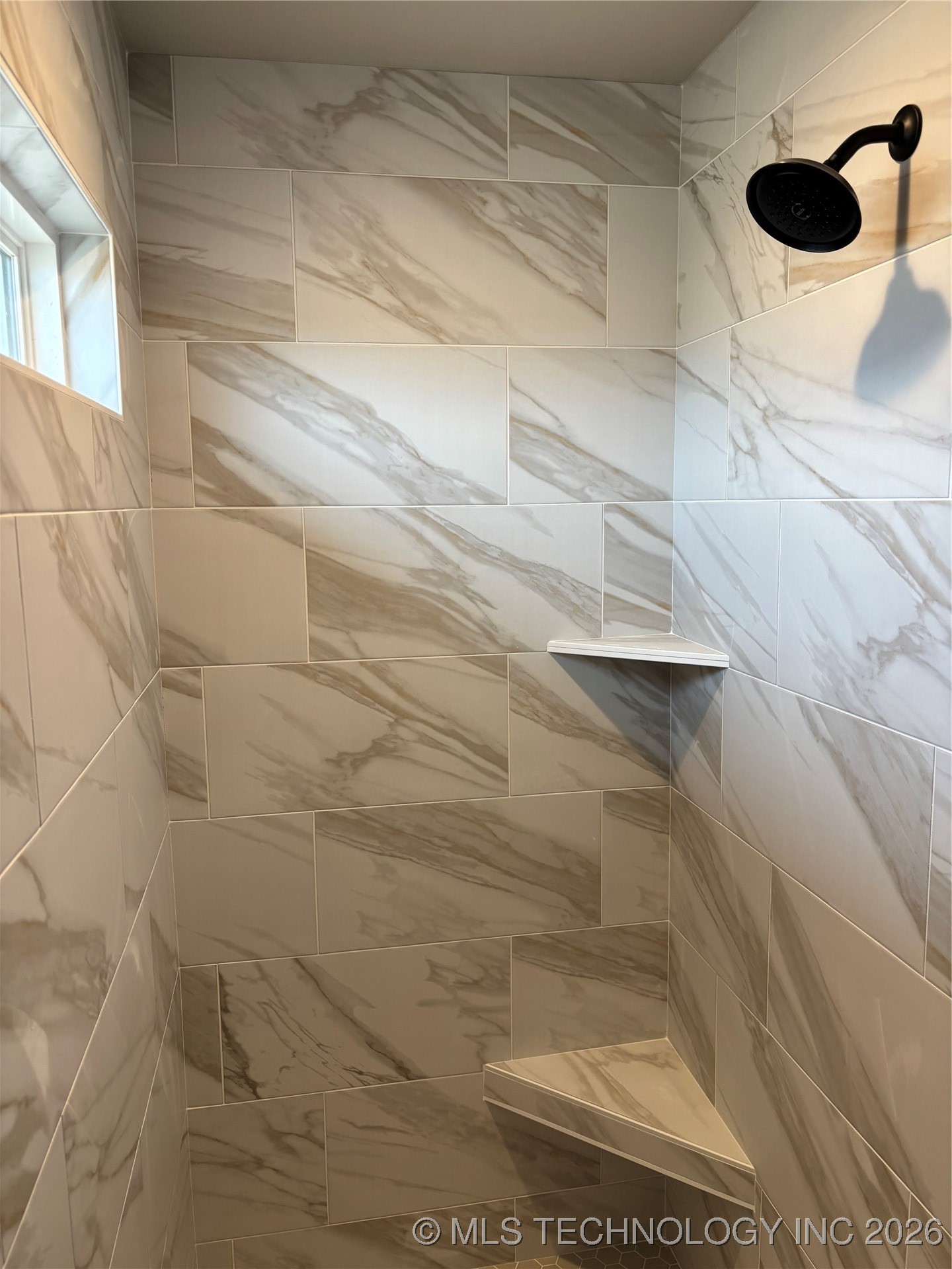 14170 N 54th East Avenue Property Photo 5