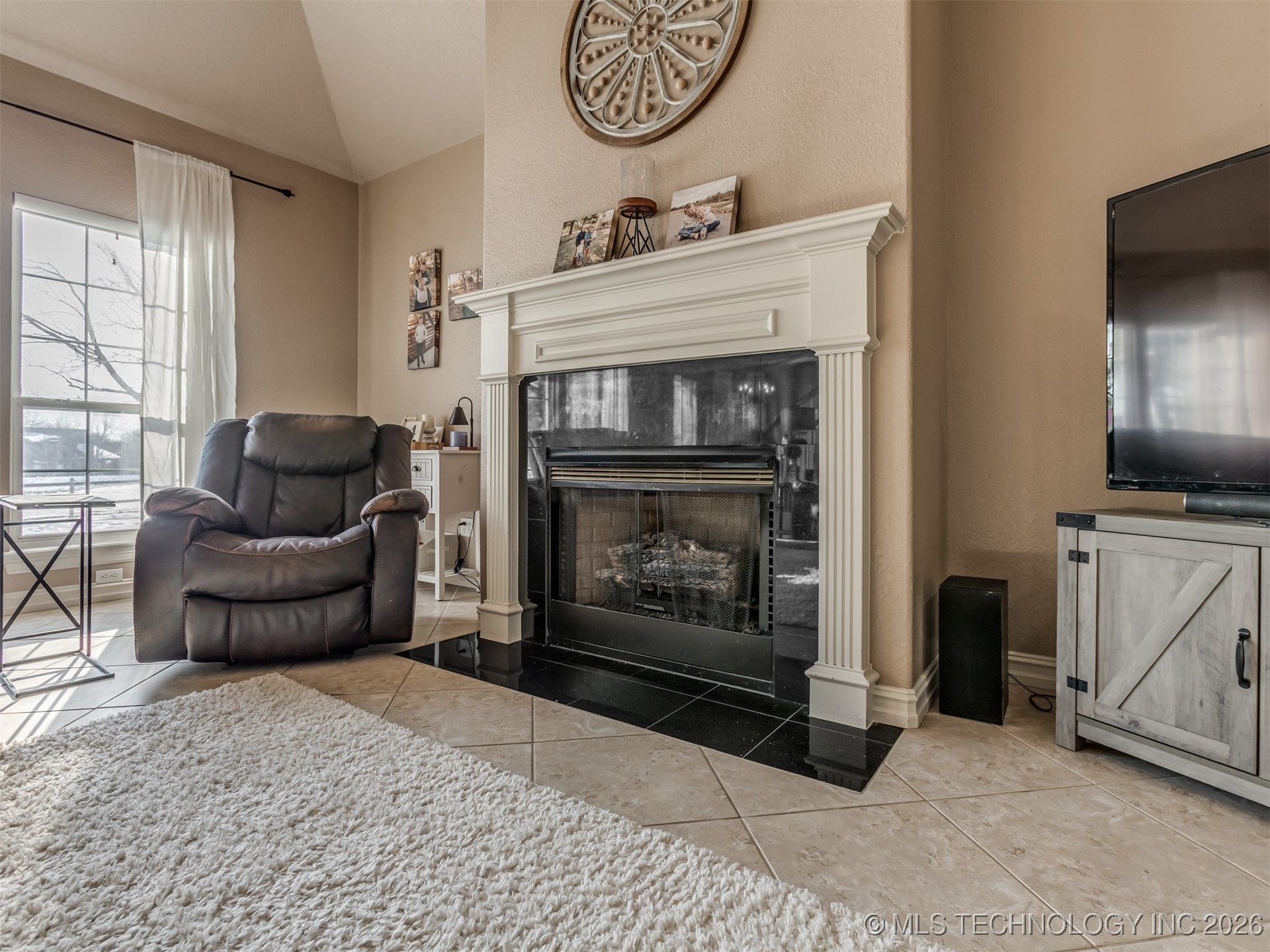 9109 N 102nd East Avenue Property Photo 12