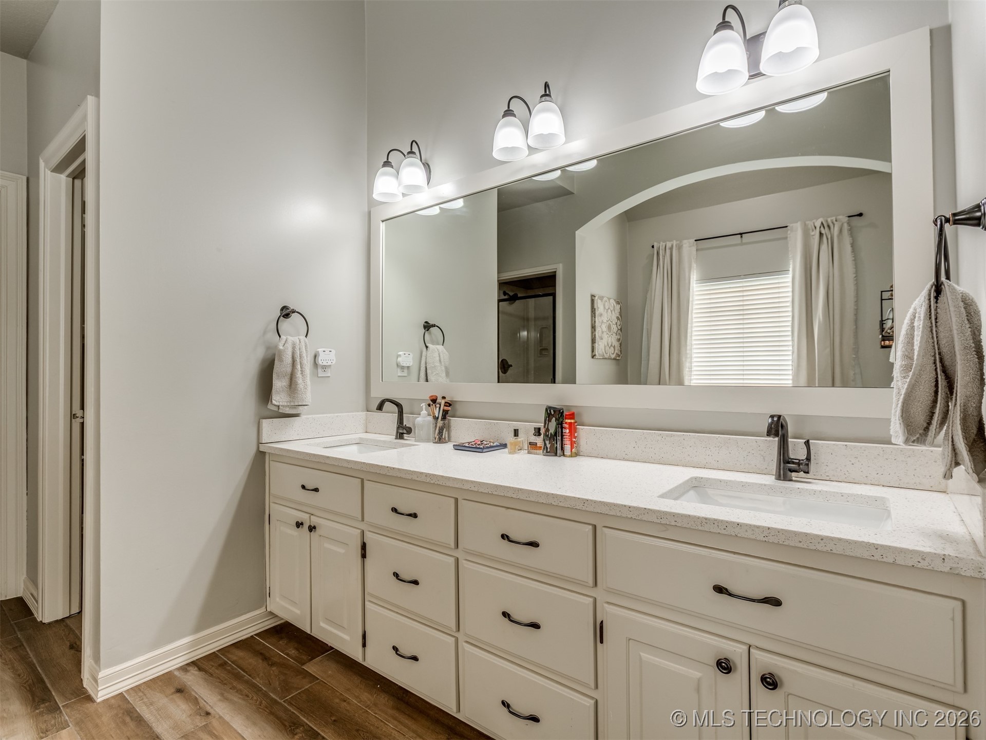 9109 N 102nd East Avenue Property Photo 24