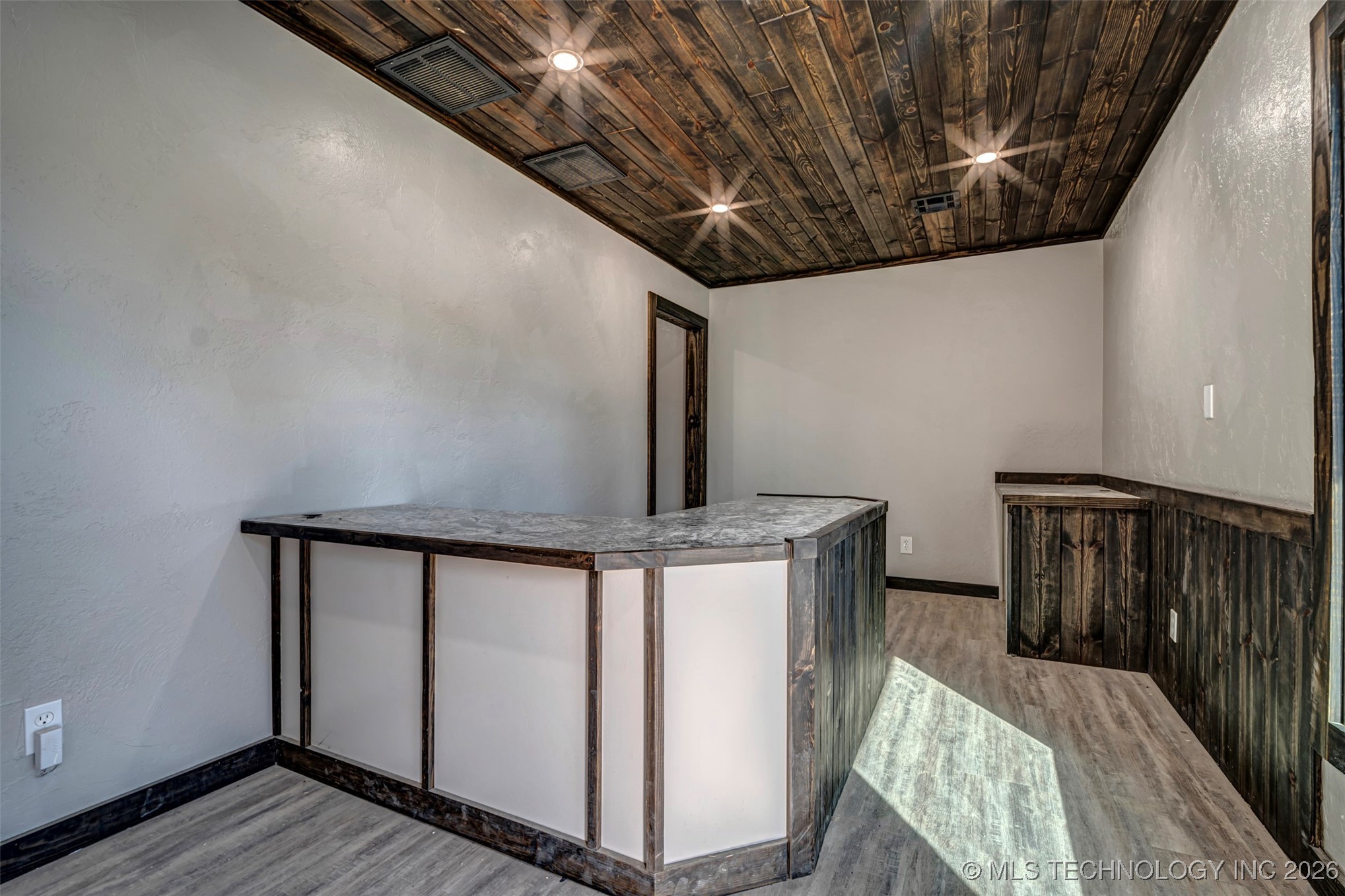 14913 County Road 3544 Property Photo 10