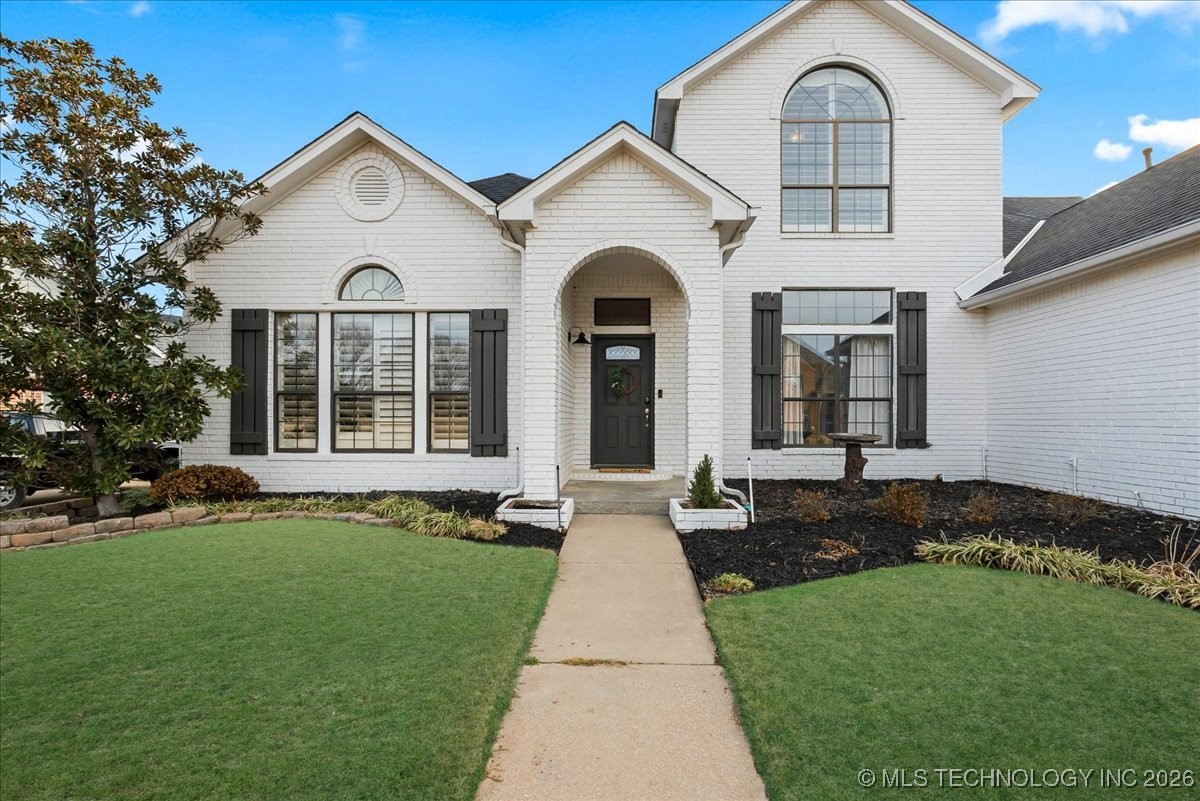 207 S 68th Street Property Photo 1