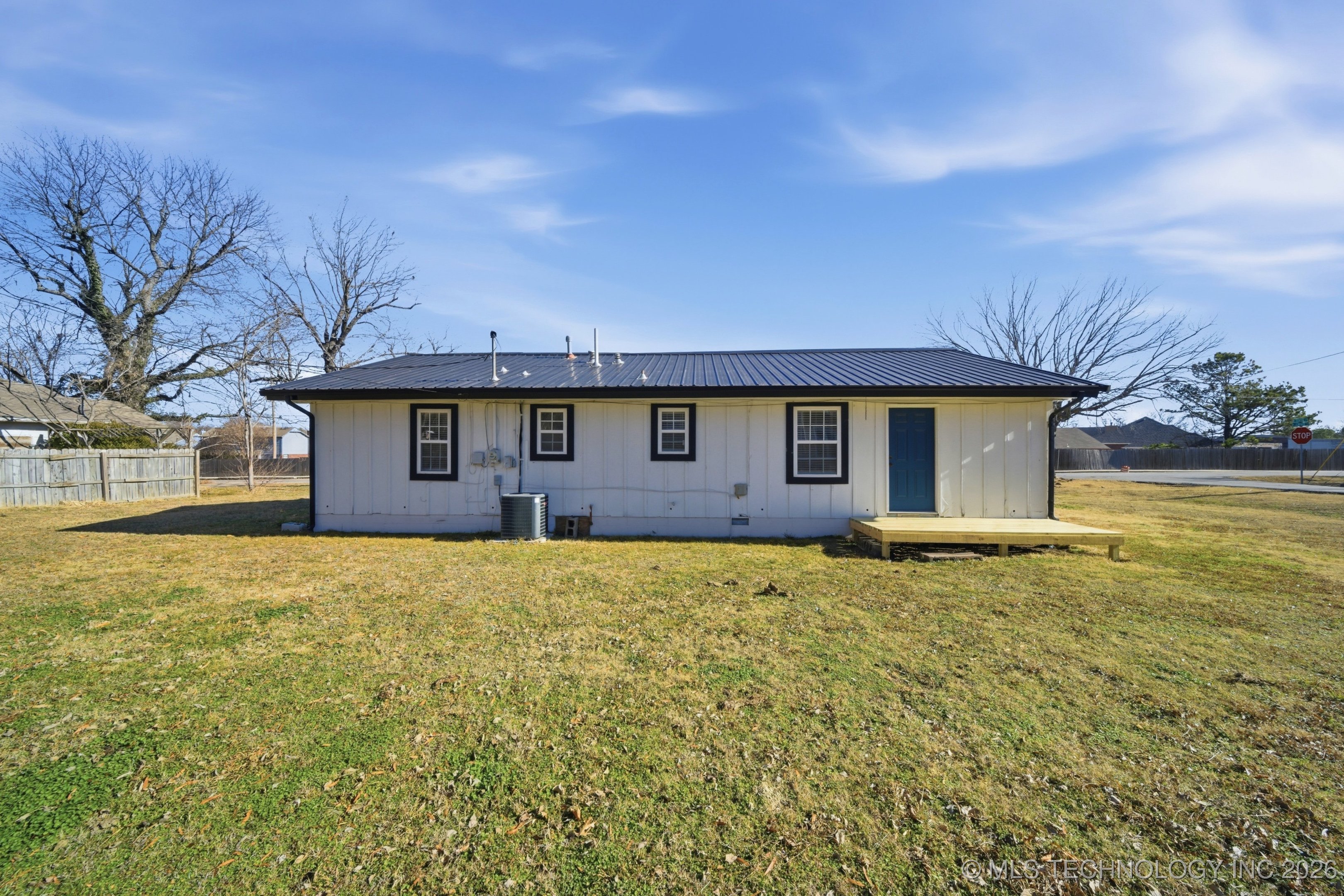 1620 N Union Avenue Property Photo 25