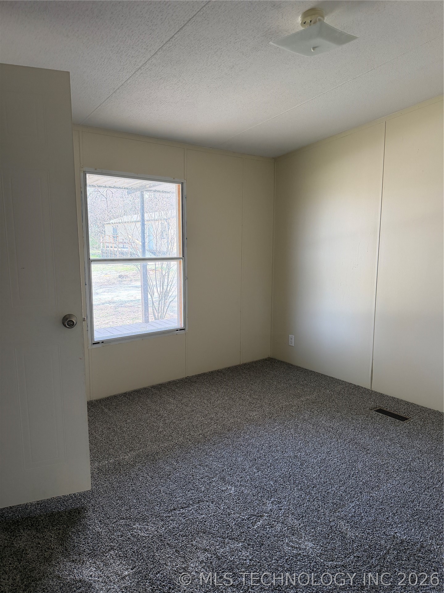 0001 Forest Lane Property Photo 22