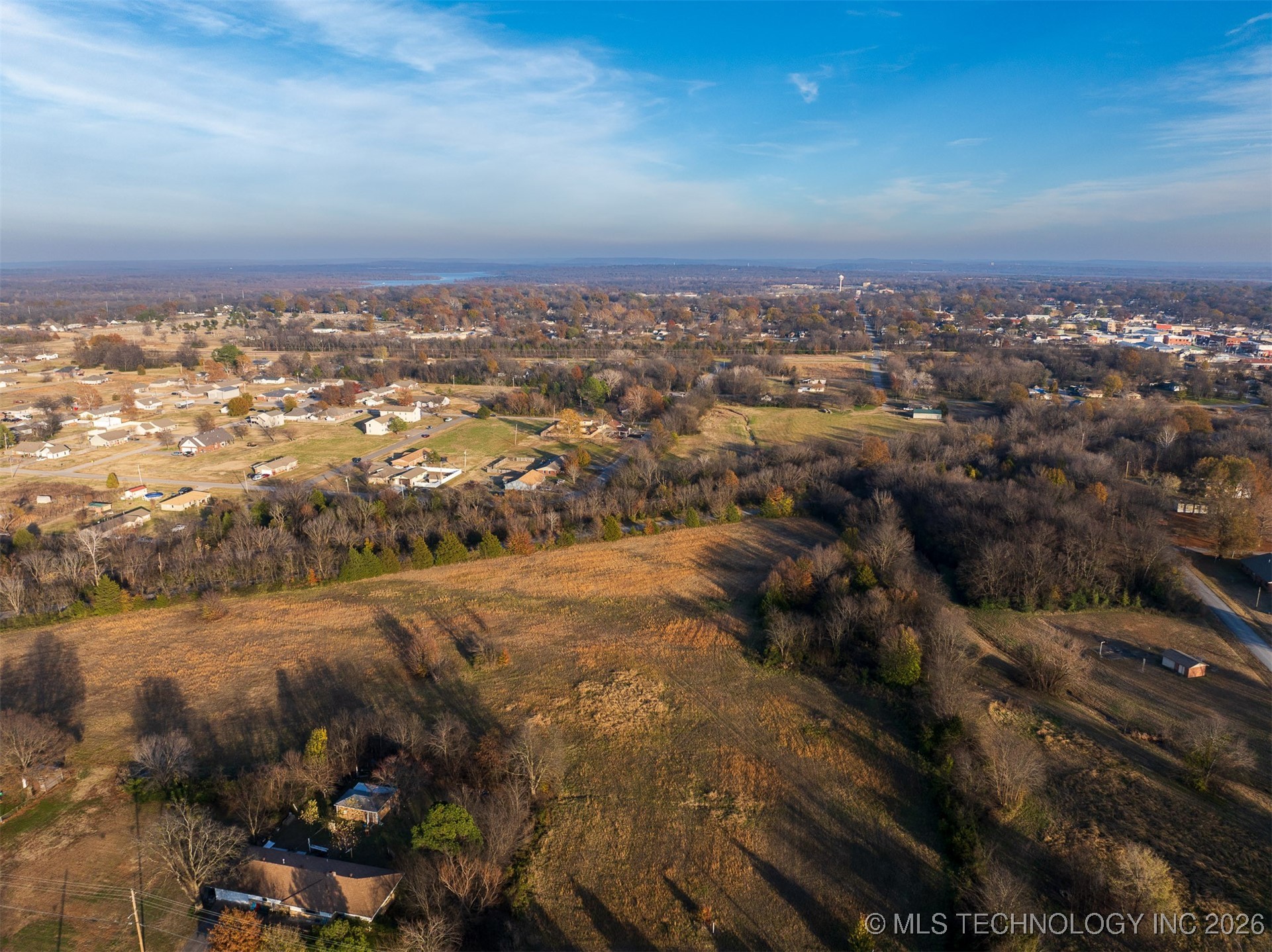 2 N Wagoner Avenue Property Photo 20