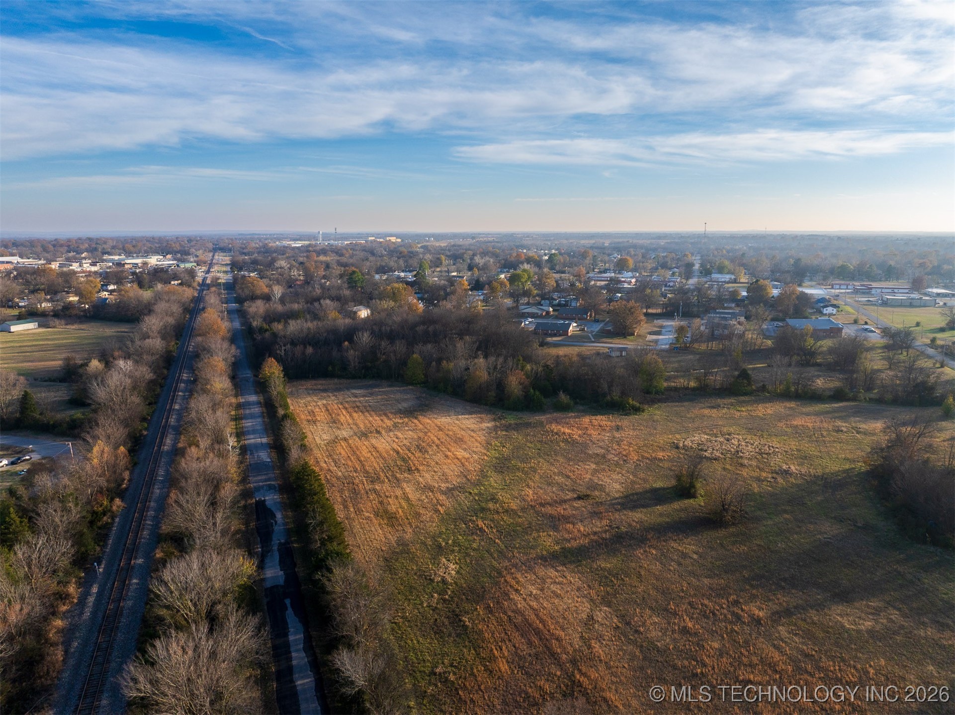 2 N Wagoner Avenue Property Photo 26