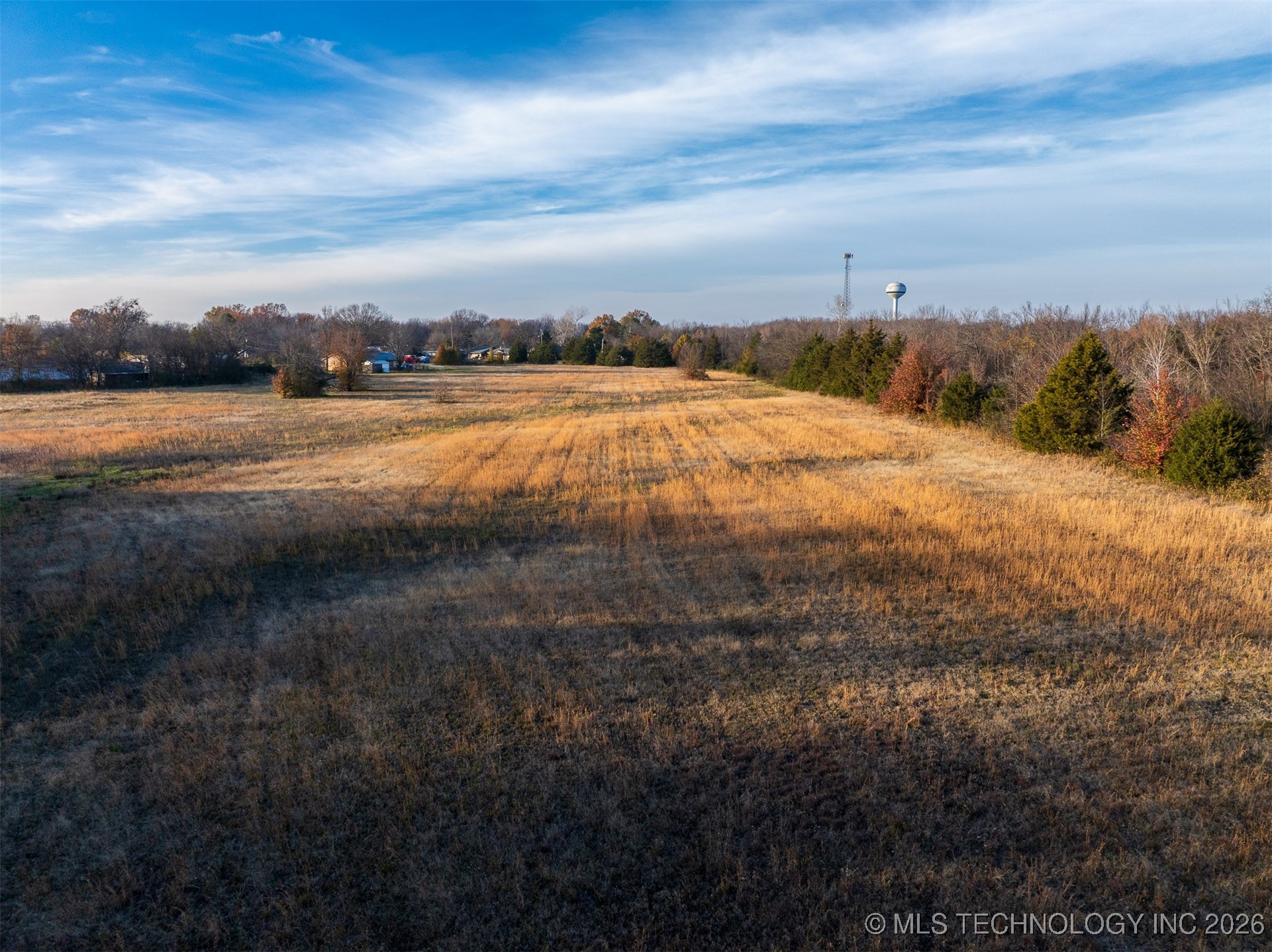 2 N Wagoner Avenue Property Photo 36