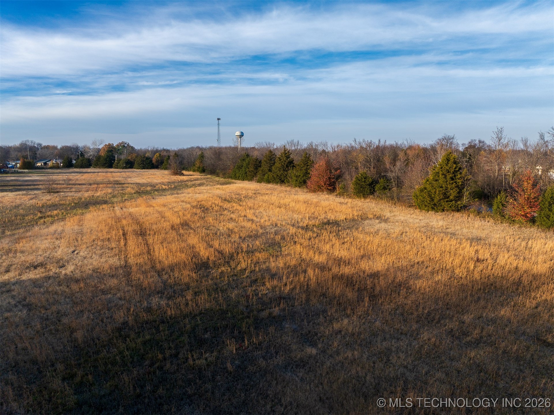 2 N Wagoner Avenue Property Photo 37