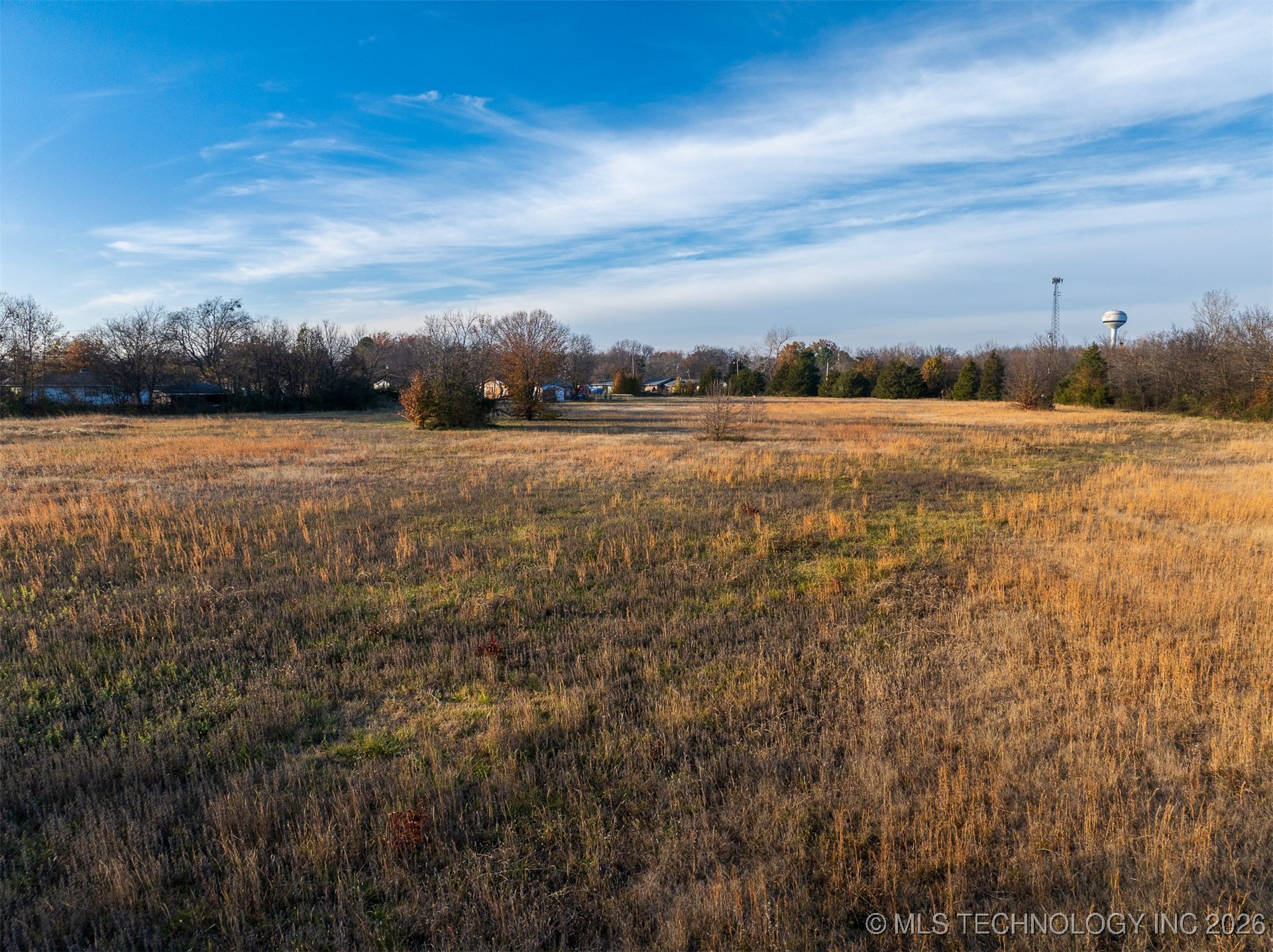 2 N Wagoner Avenue Property Photo 38