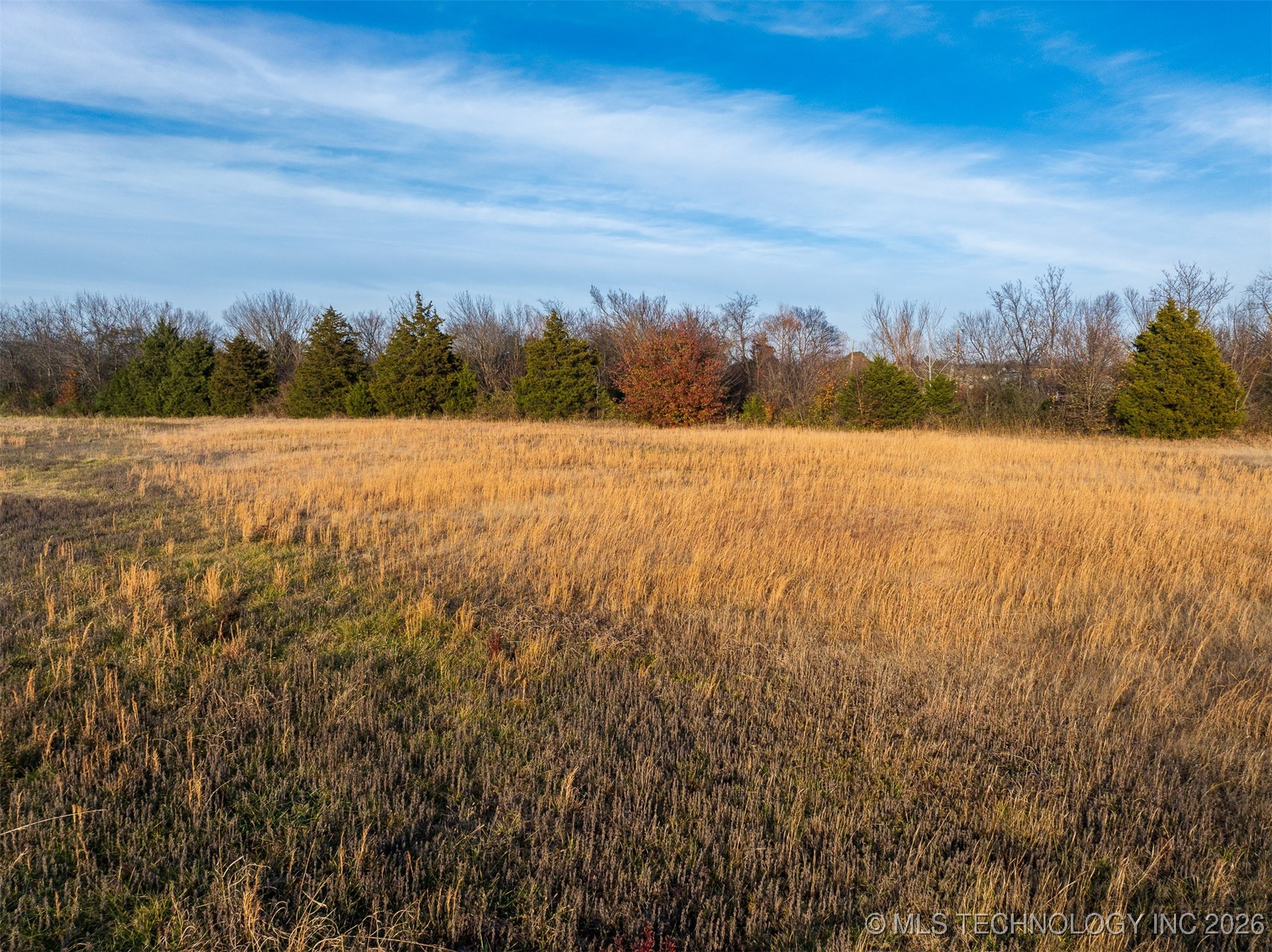 2 N Wagoner Avenue Property Photo 39