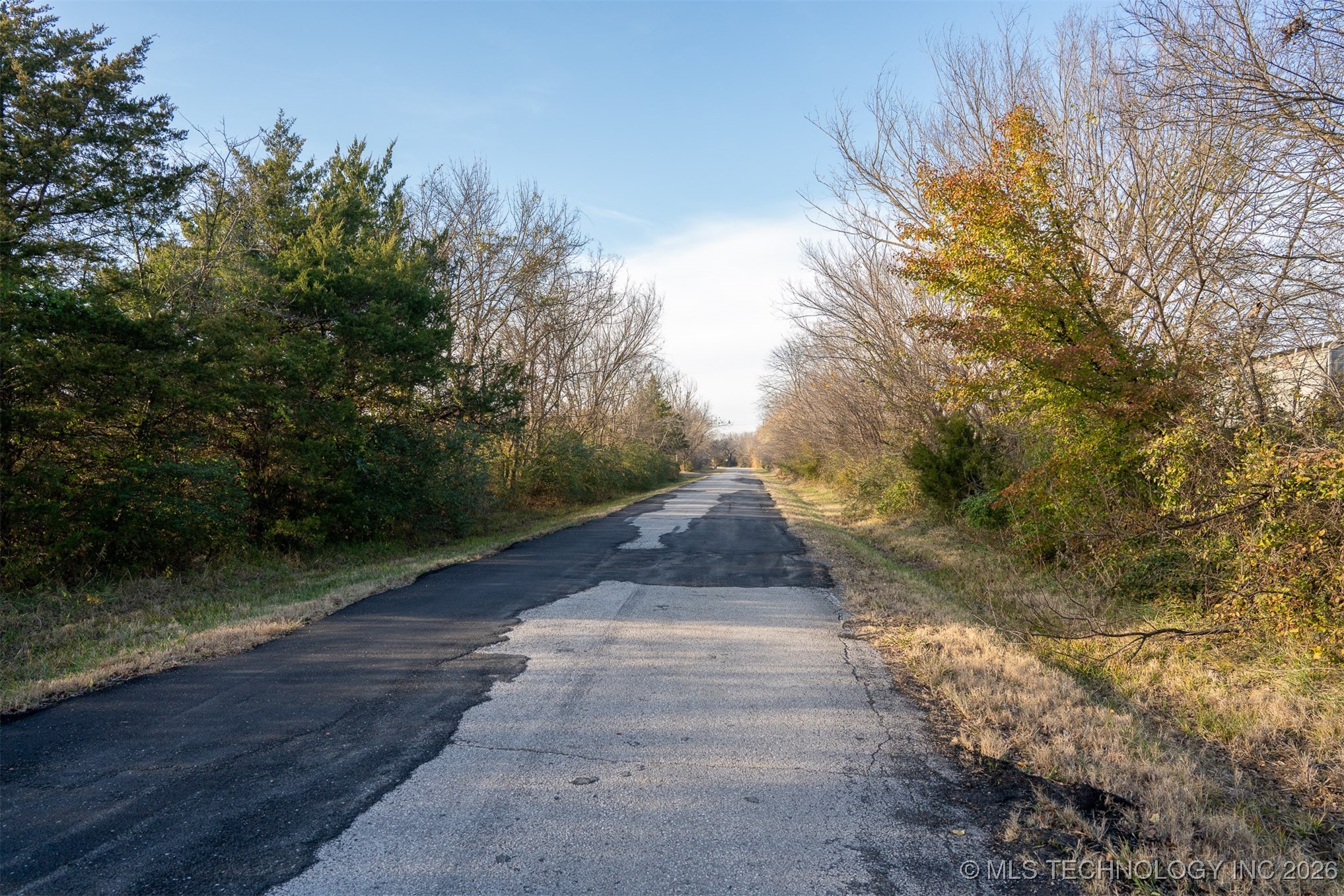 2 N Wagoner Avenue Property Photo 45