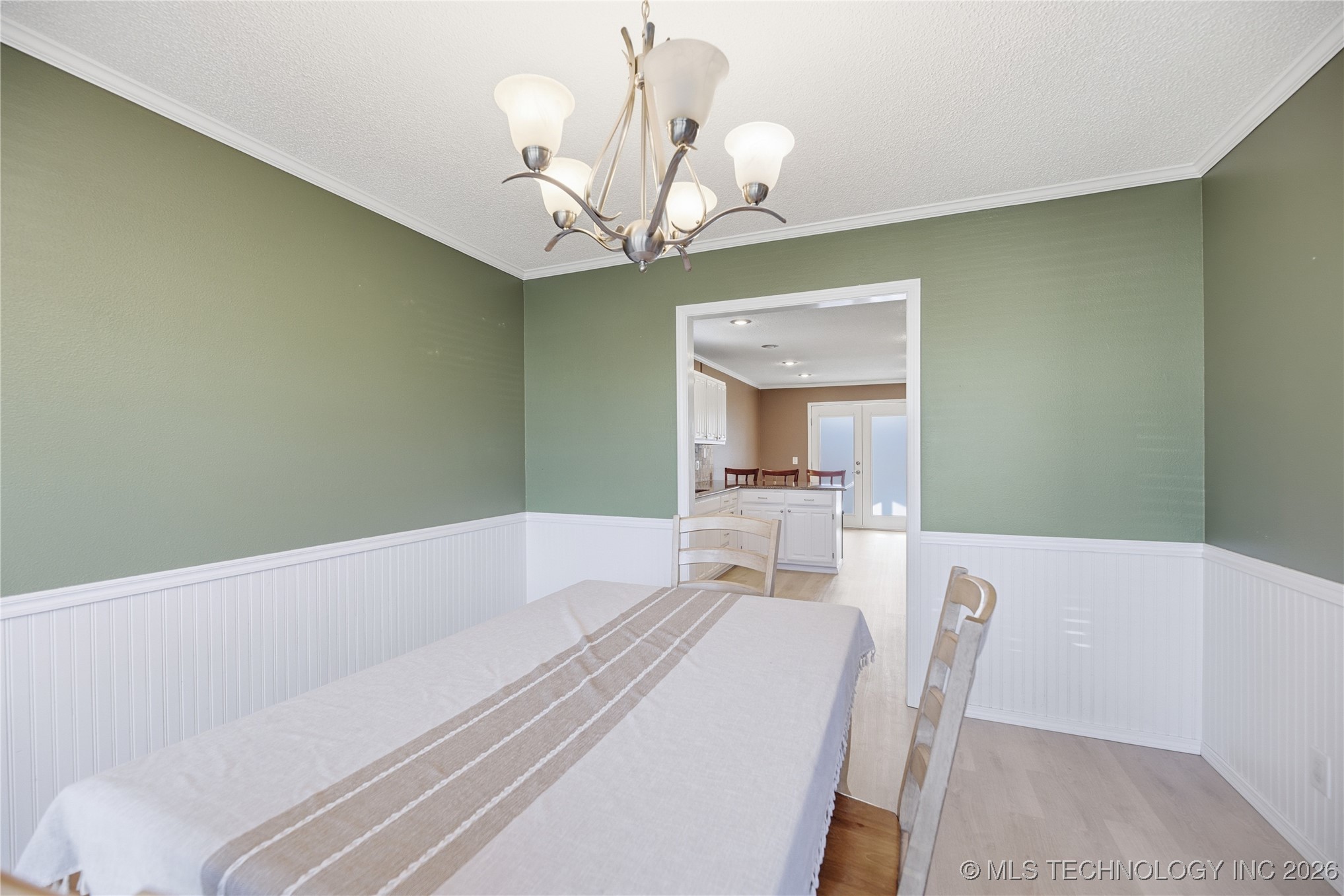 1629 W Delmar Street Property Photo 11