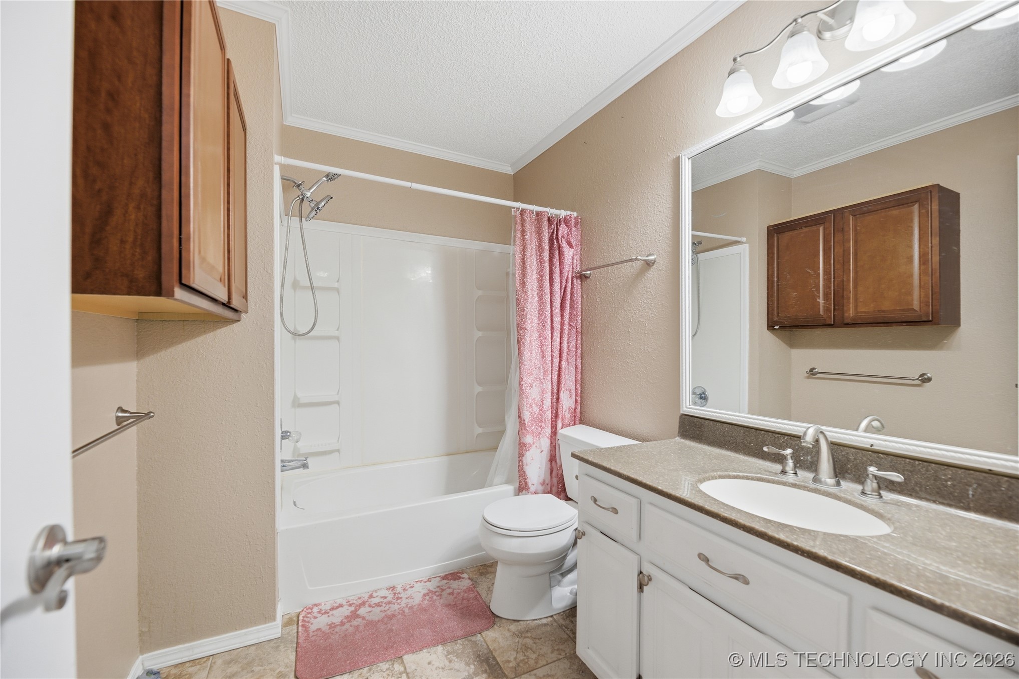 1629 W Delmar Street Property Photo 15