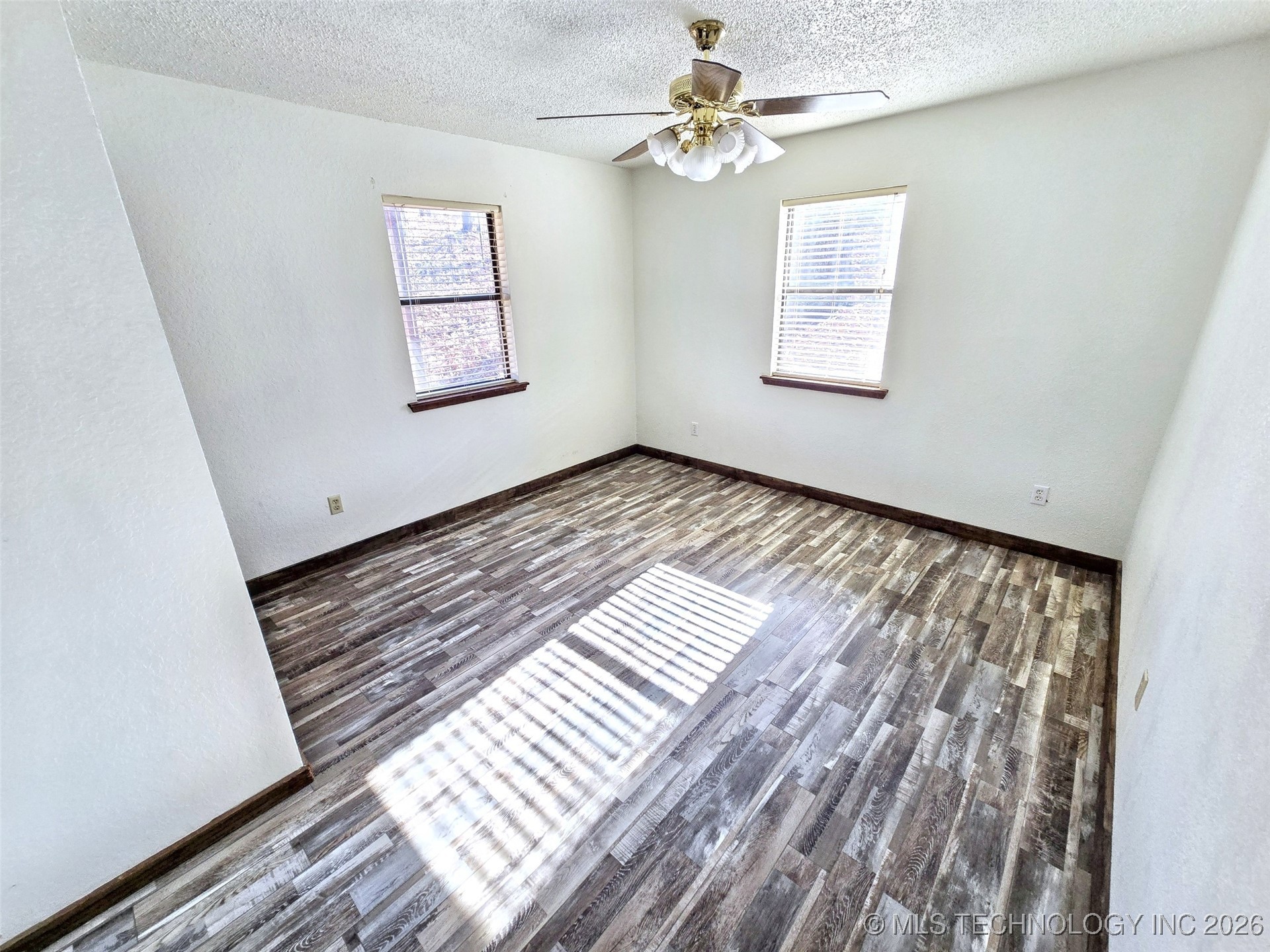 23536 E 873 Road Property Photo 41