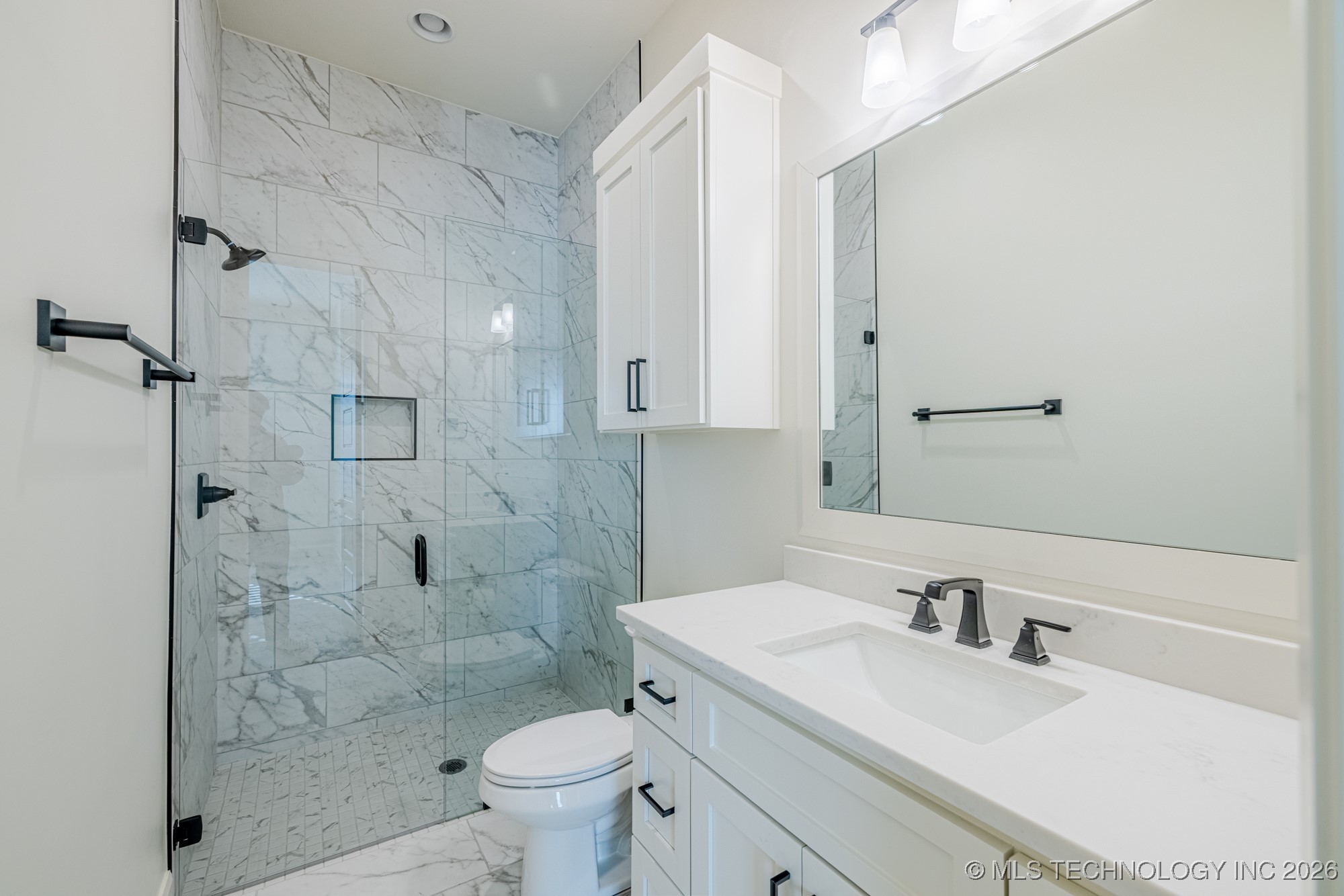 6621 E 153rd Street Property Photo 9