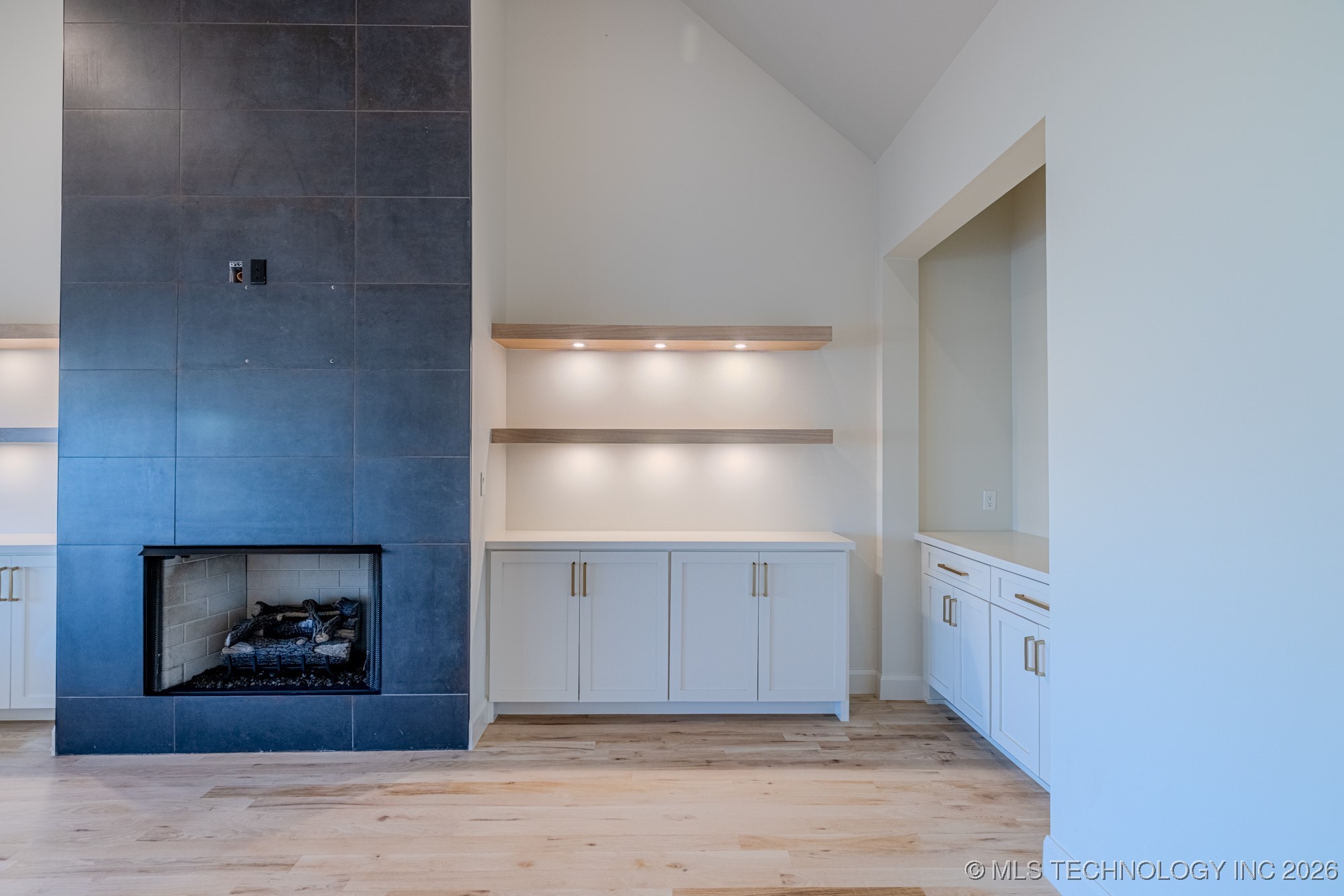 6621 E 153rd Street Property Photo 13