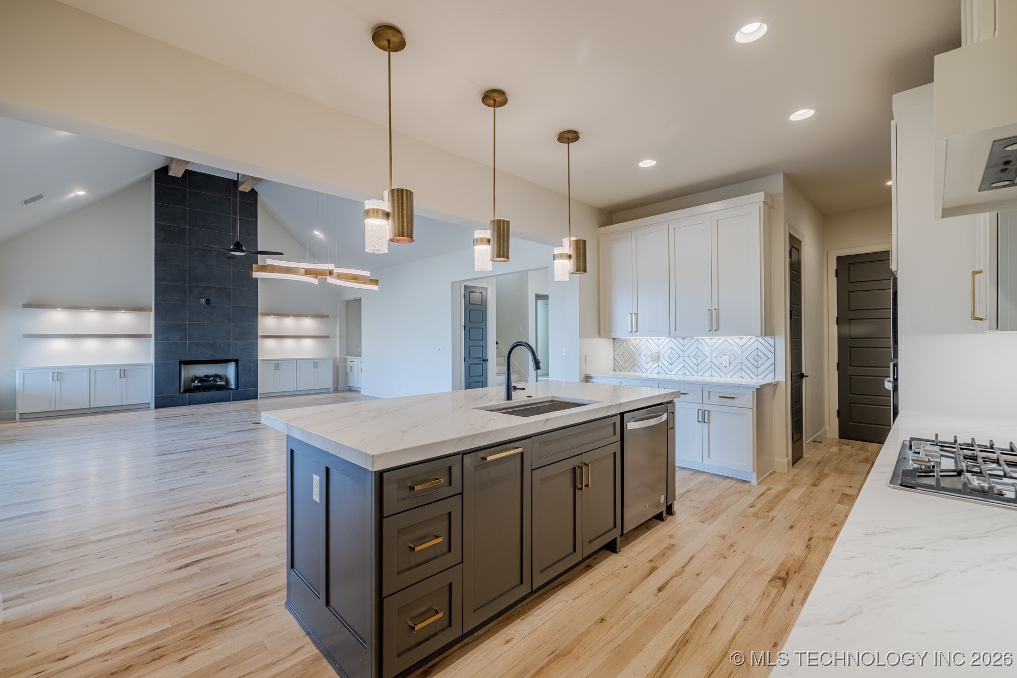 6621 E 153rd Street Property Photo 19