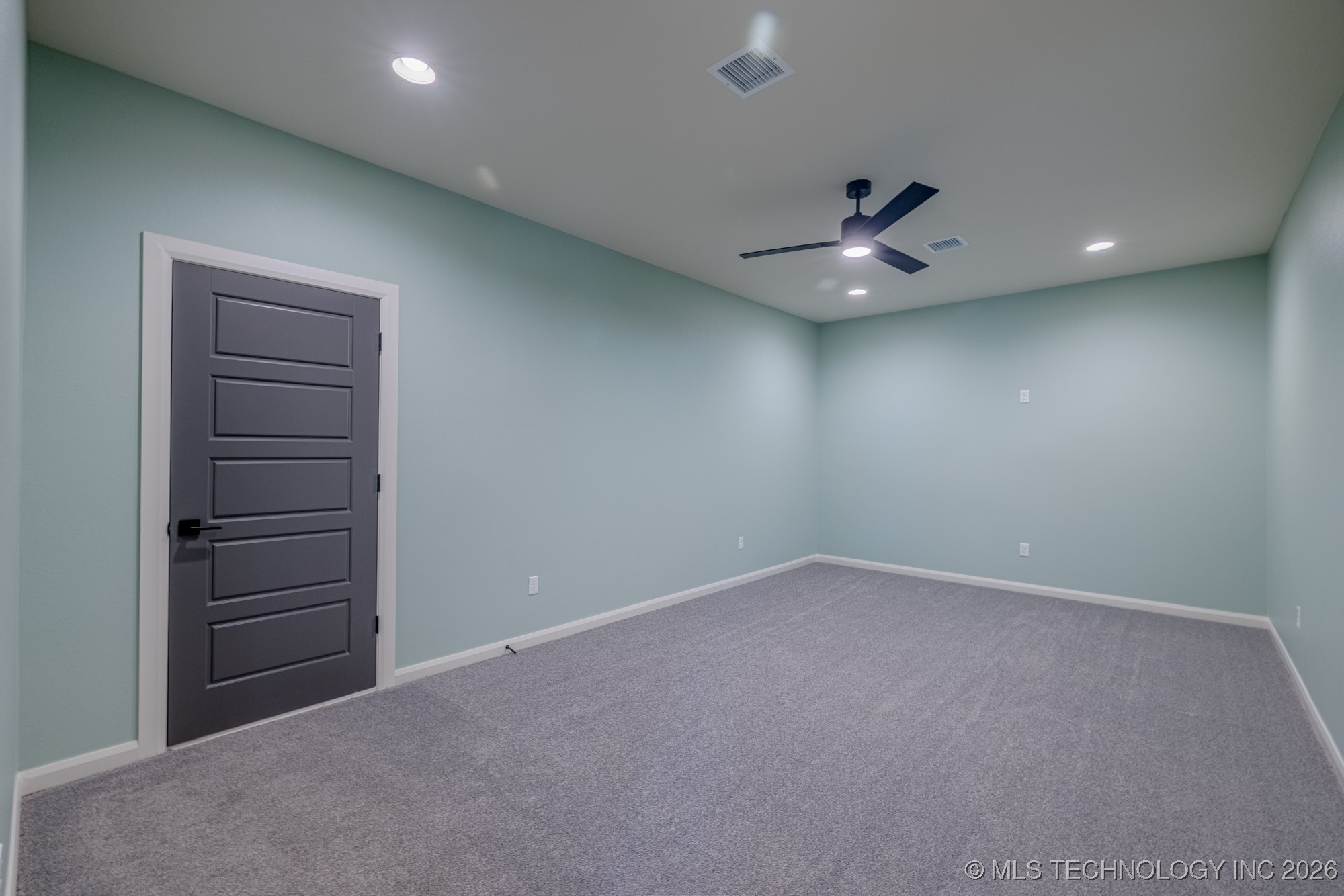 6621 E 153rd Street Property Photo 43