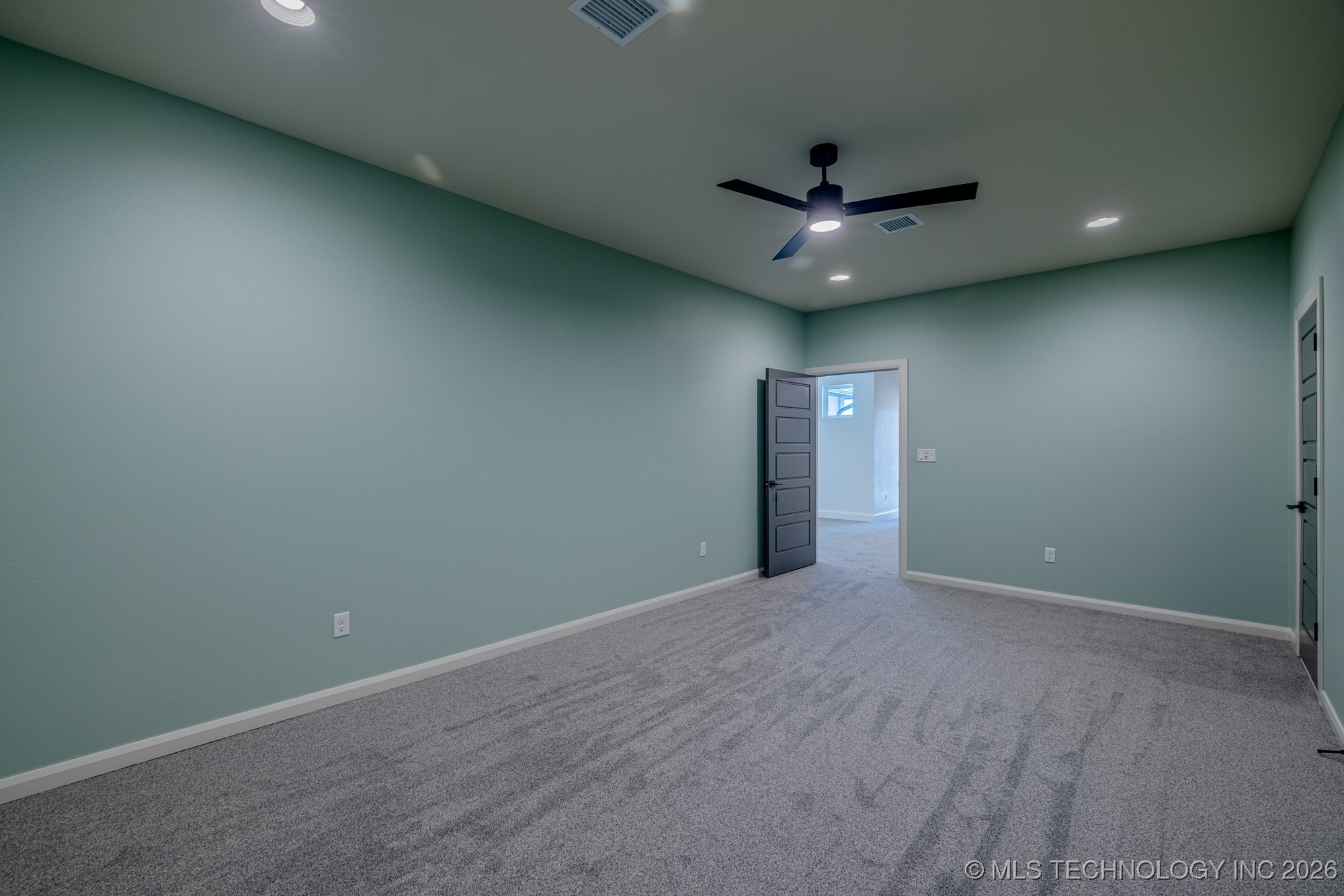 6621 E 153rd Street Property Photo 44