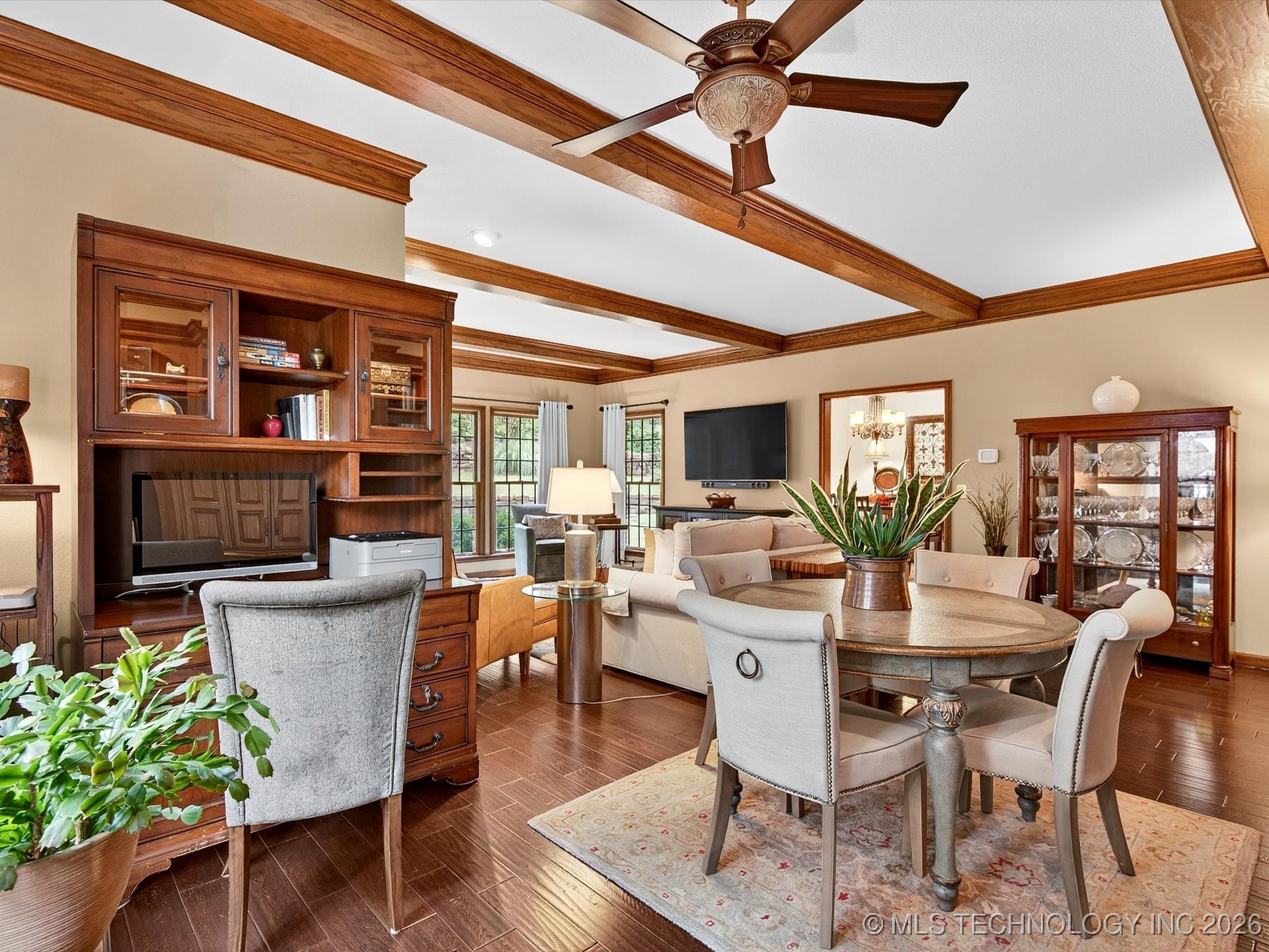 1616 Cherokee Hills Drive Property Photo 9