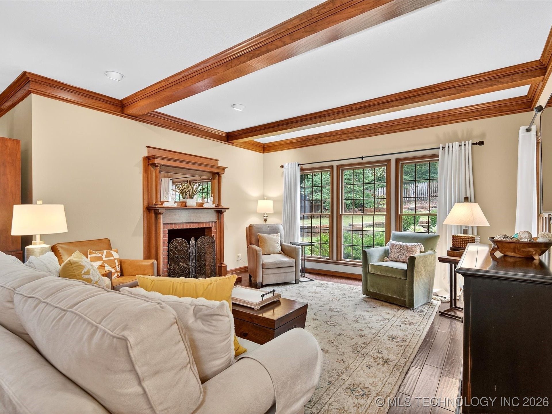 1616 Cherokee Hills Drive Property Photo 12