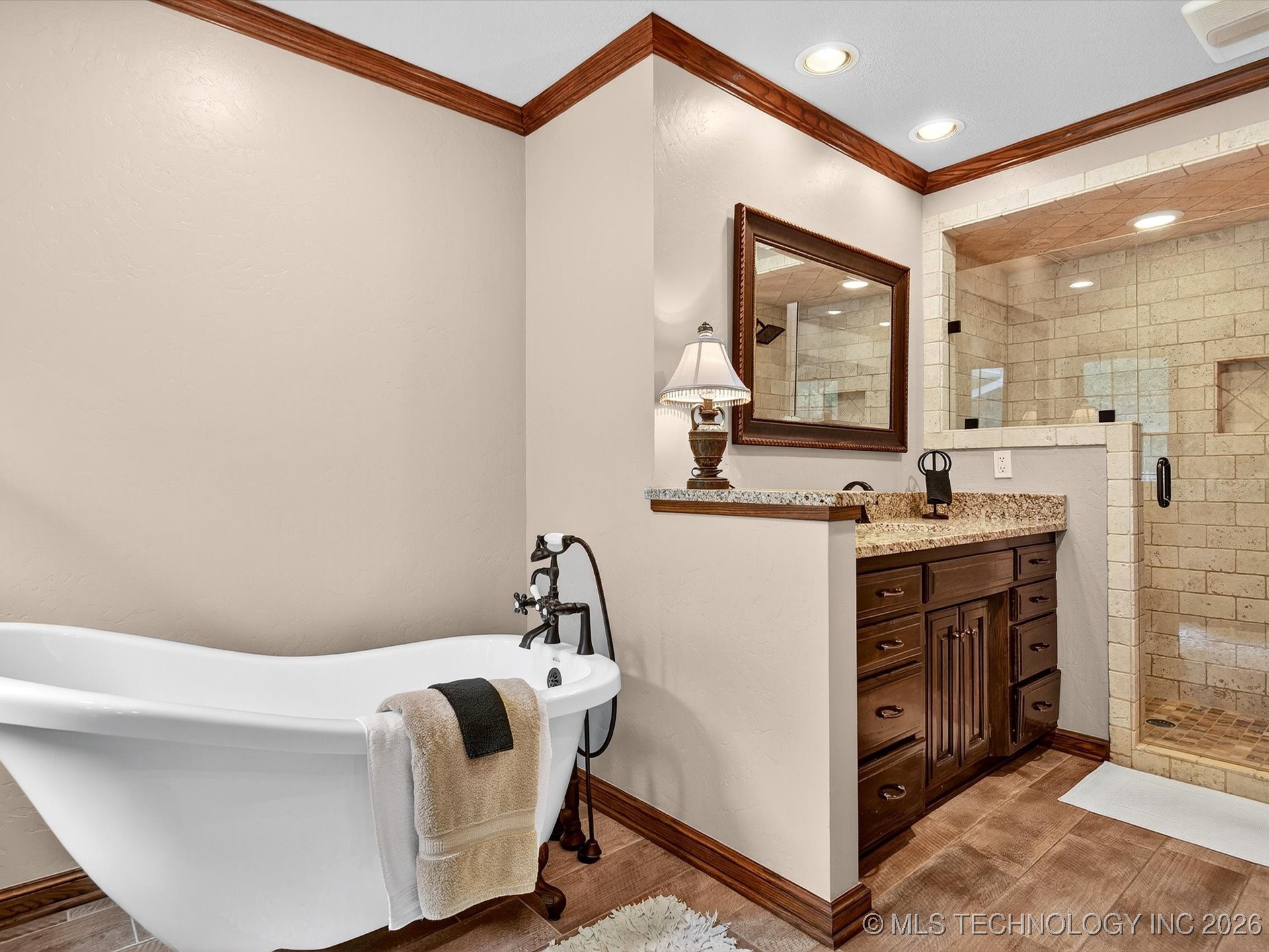 1616 Cherokee Hills Drive Property Photo 28