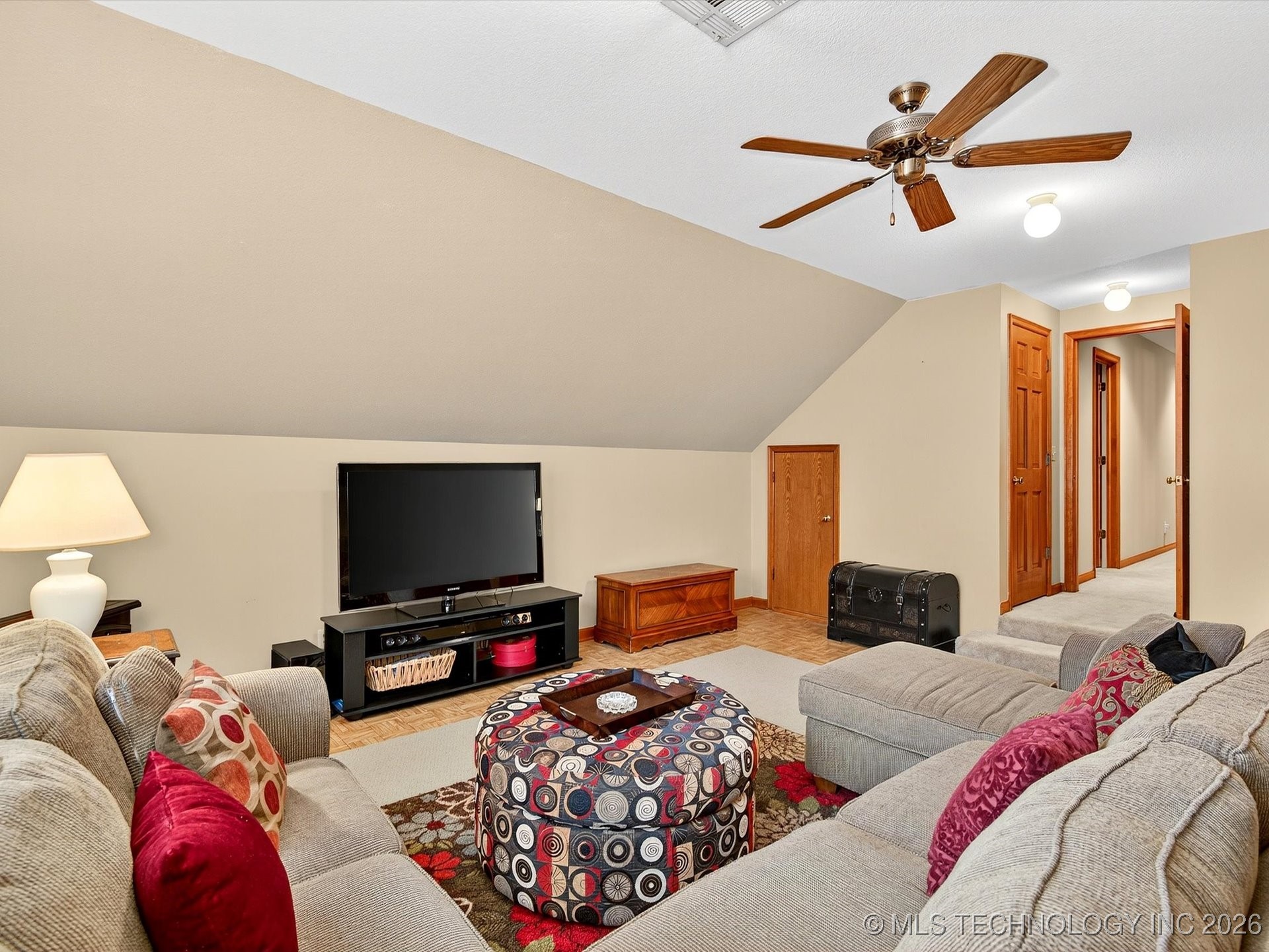 1616 Cherokee Hills Drive Property Photo 40