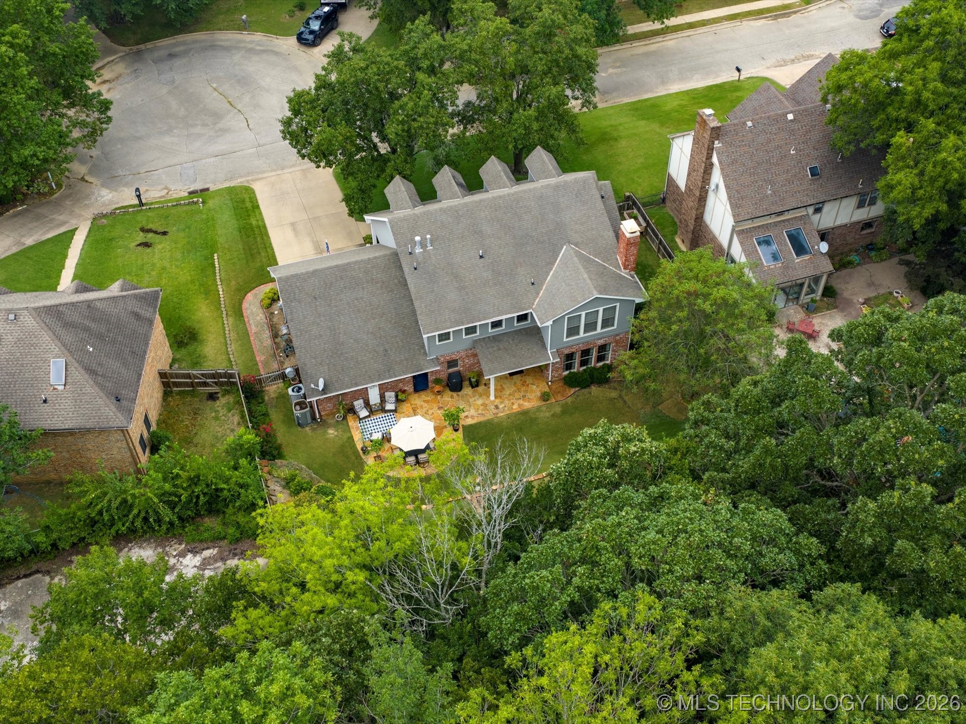 1616 Cherokee Hills Drive Property Photo 50