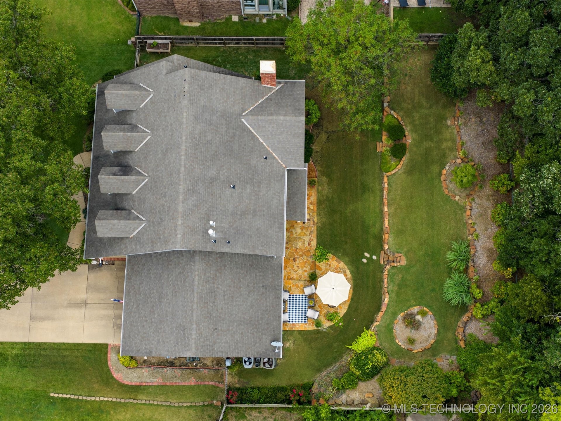 1616 Cherokee Hills Drive Property Photo 52