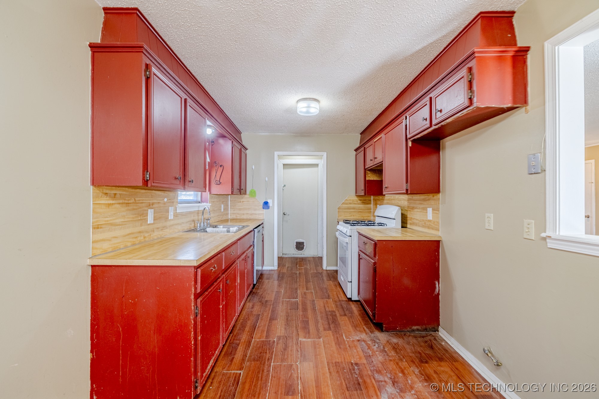 718 E Beaver Street Property Photo 9