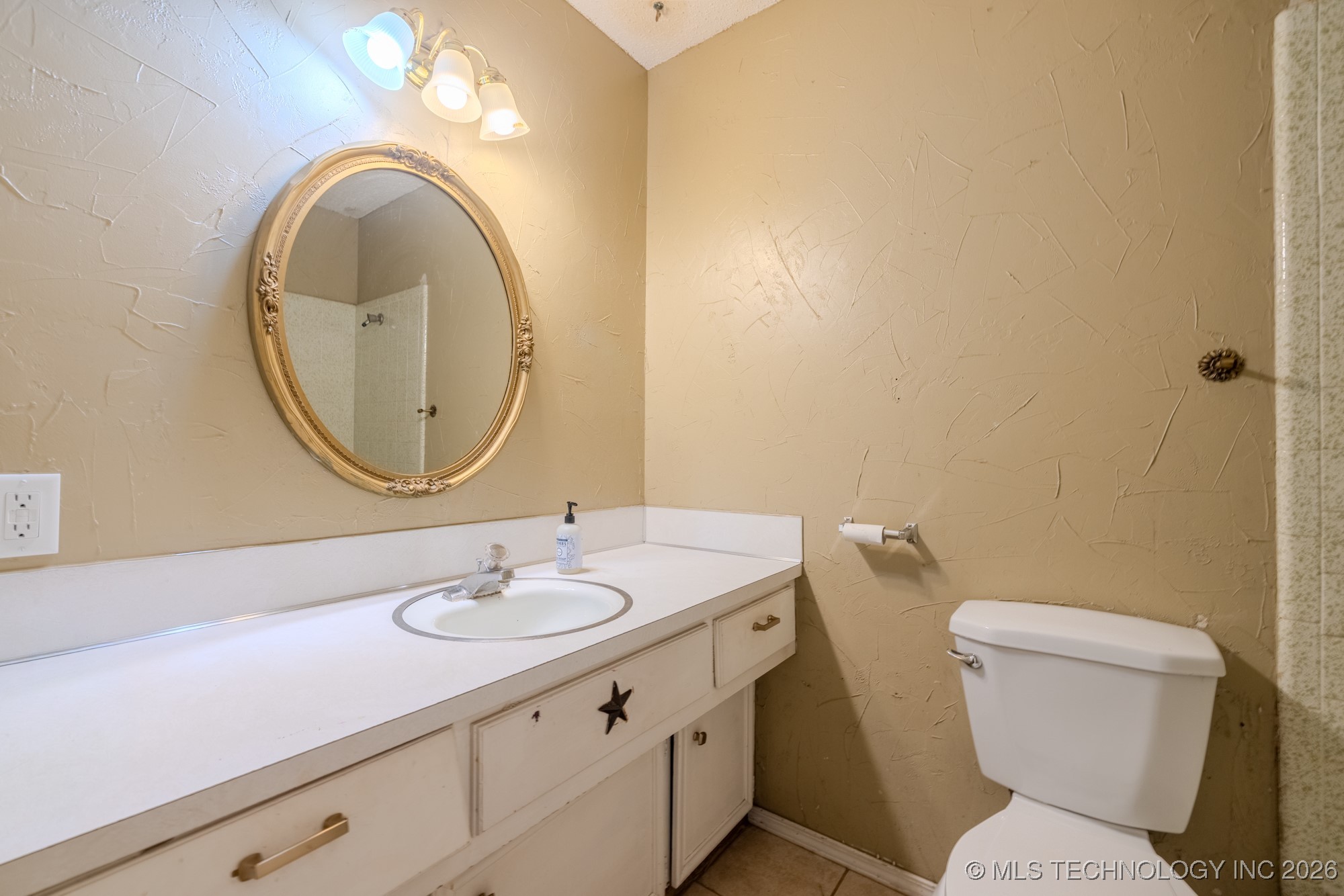 718 E Beaver Street Property Photo 15